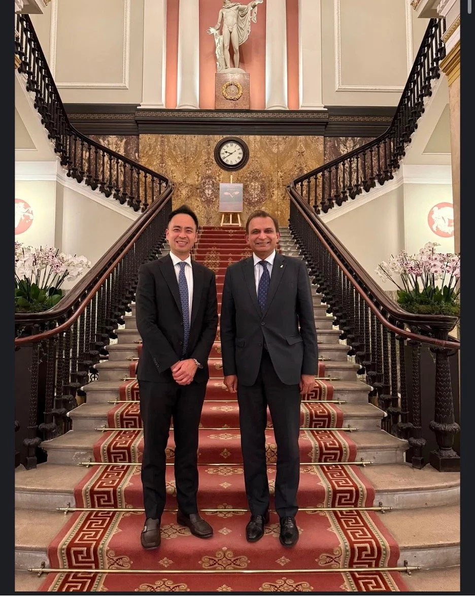 June 2026 - Dr. Hung attends dinner at the Athenaeum Club with his longtime mentor Prokar Dasgupta OBE, who retires this year after decades of innovation and clinical leadership