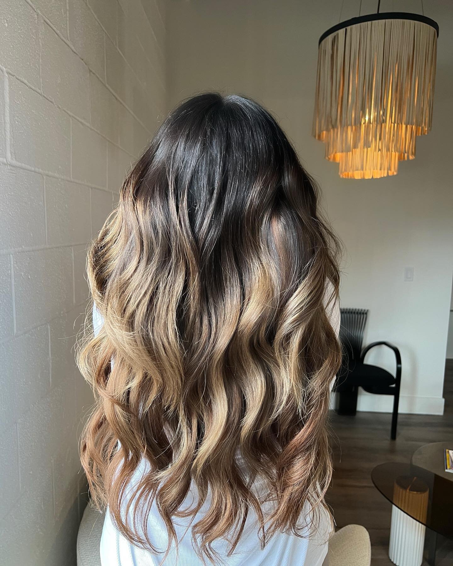 Hand tied hair extensions_