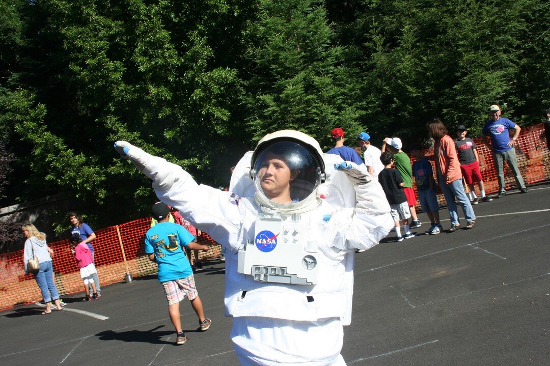 In 2013, the VBS Neighborhood Kids blasted off on the spaceship &quot;Promise&quot; as they went &quot;To Eternity and Beyond&quot;.