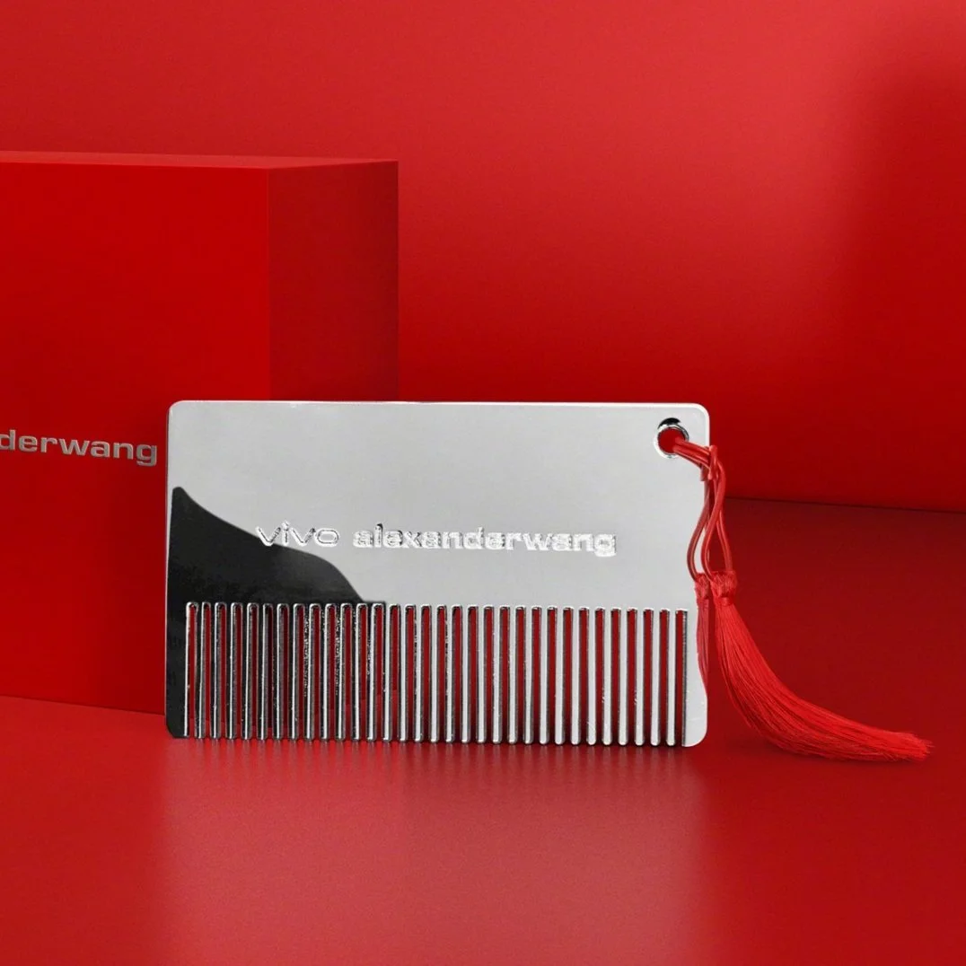 Vivo collaborates with Alexander Wang for a custom chrome comb with a mirrored finish.