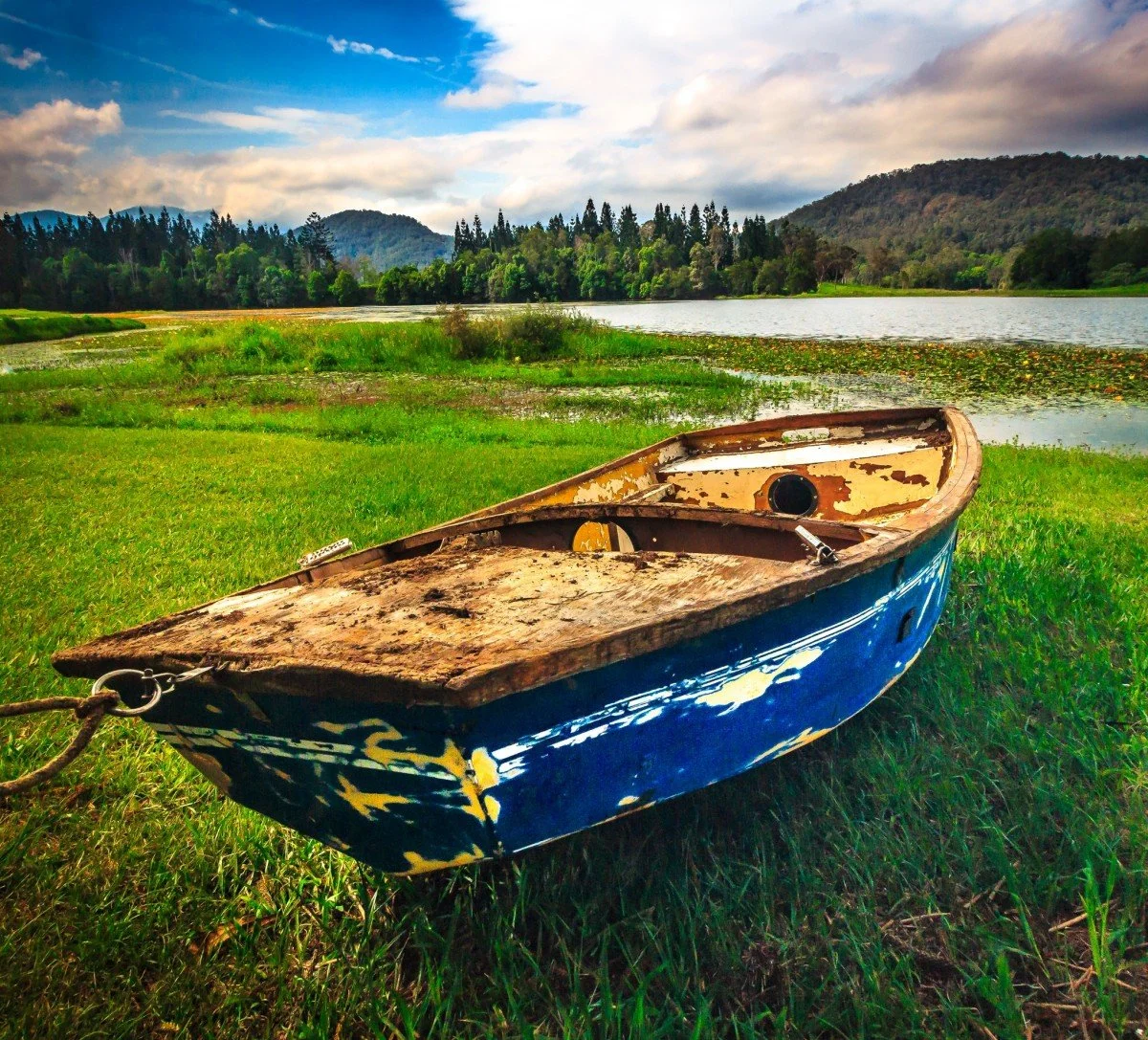 sky_cloud_boat_blue_grass_water_summer_landscape-649954-3983446134.jpg
