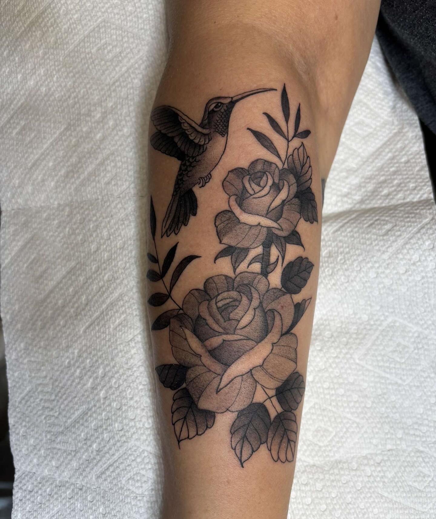 Pretty humming bird &amp; florals done by @johnbentrup. Swing by or make an appointment today 🌹