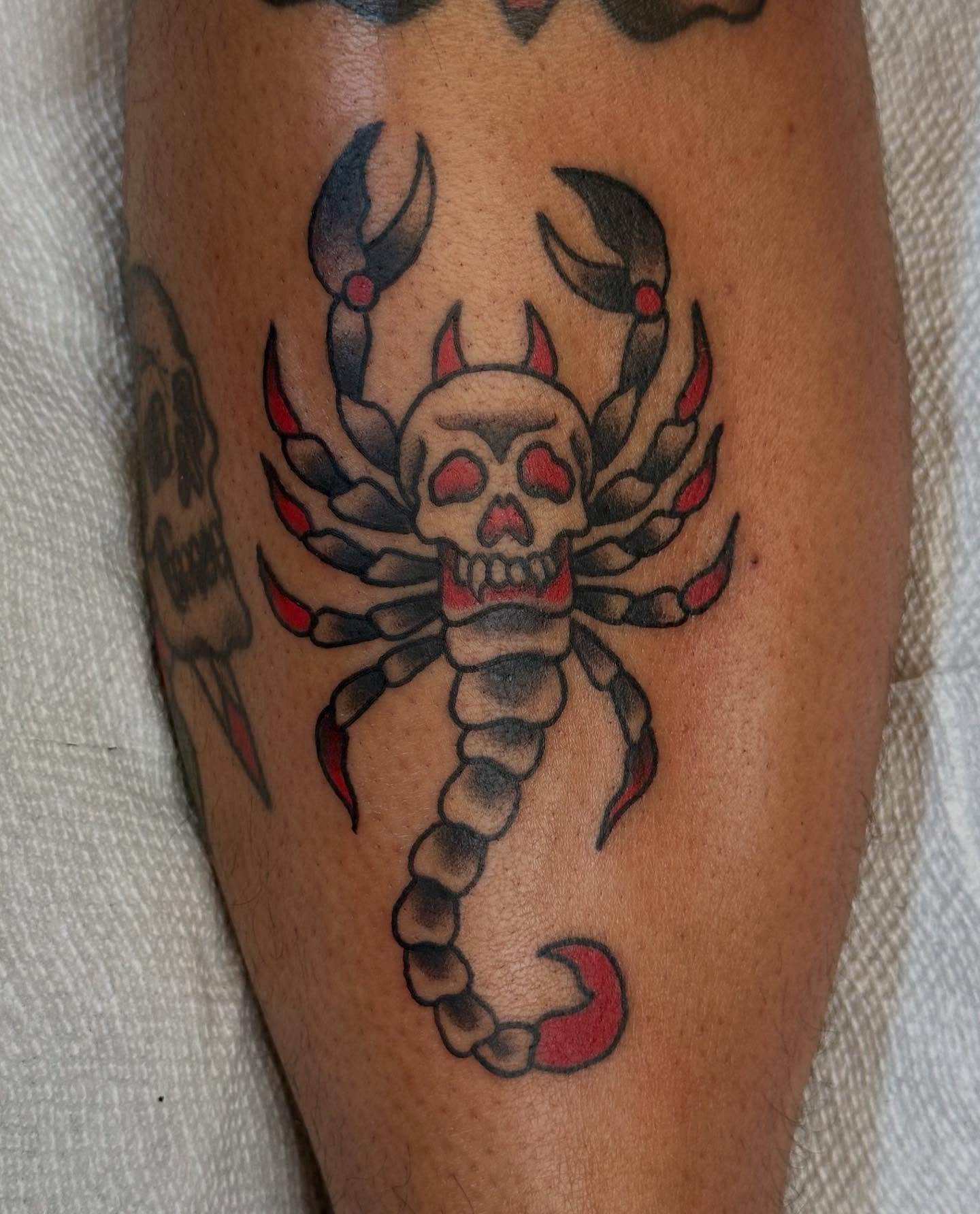 Rad scorpion by @shanemccormicktattoos

#shreveporttattooartist 
#tattooshop 
#scorpiontattoo
