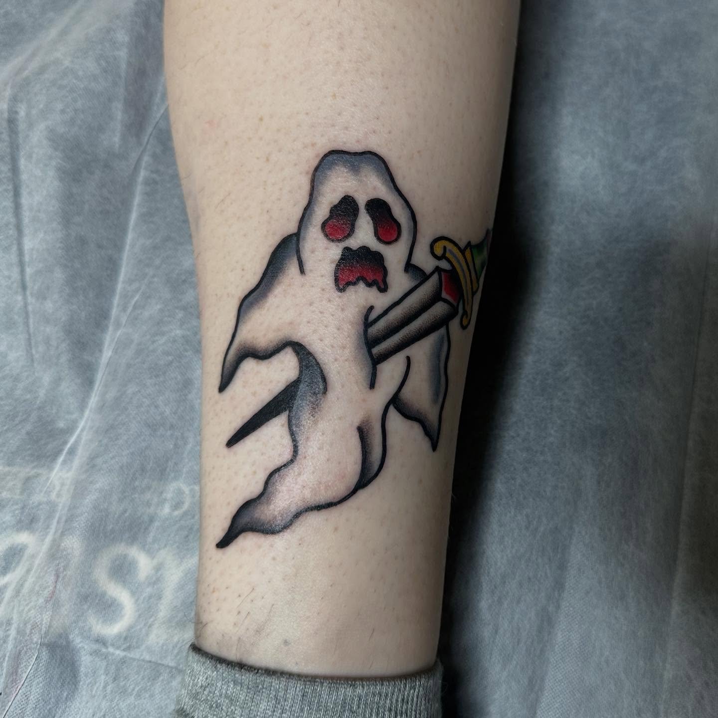 6 days left to get in on our Halloween flash special. Check out this sick one by @zachary_i_reed