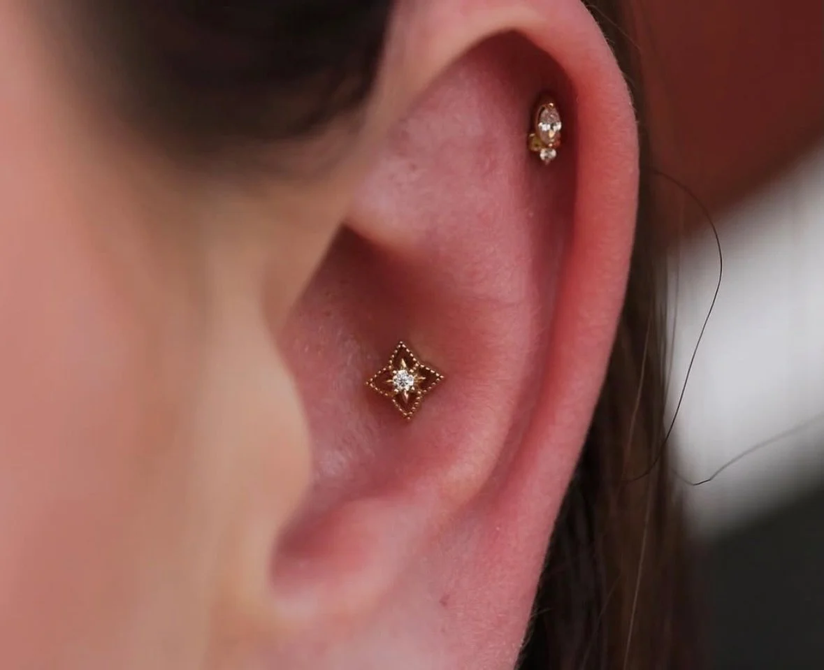 Cutie conch with this 14k solid gold &lsquo;antique&rsquo; done by @darby.pokes