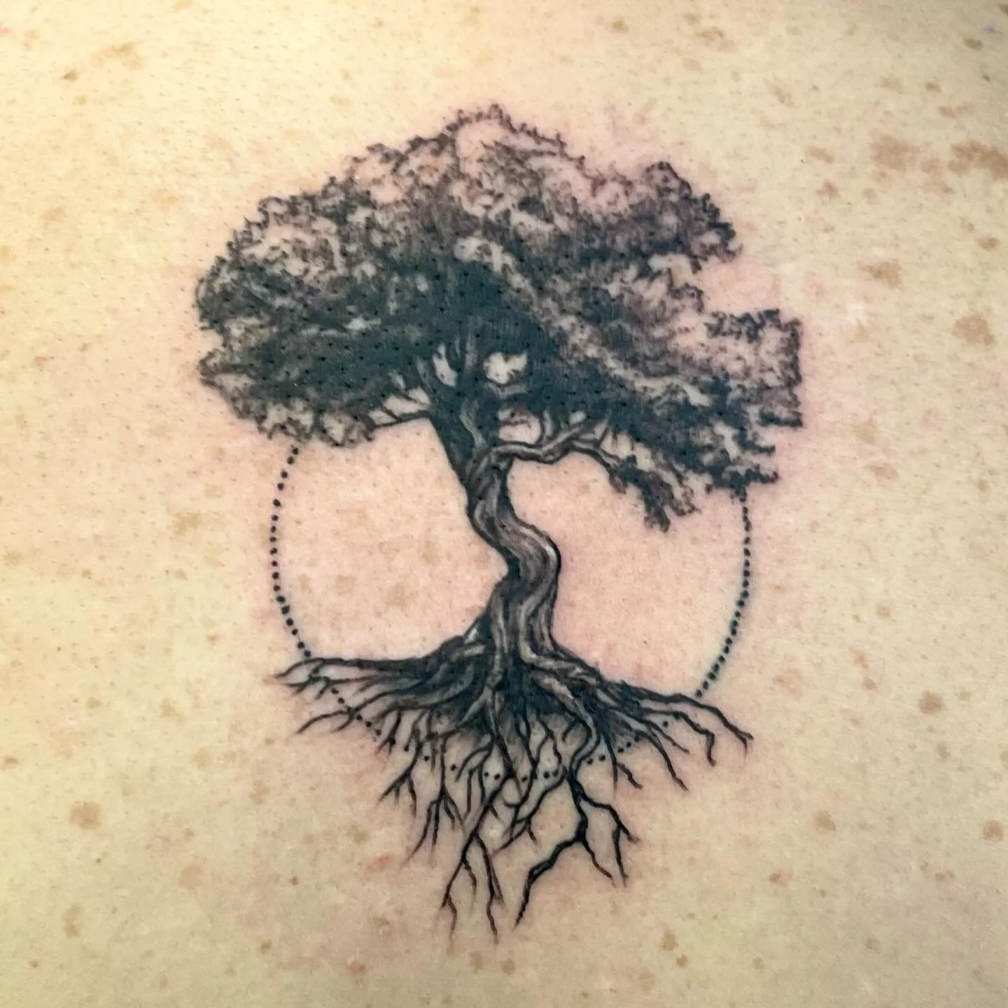 Here&rsquo;s a memorial piece done by @cashusclay35_ 
Walk-ins welcome! 
Here 12-8 daily! 
(318)-562-3021☎️