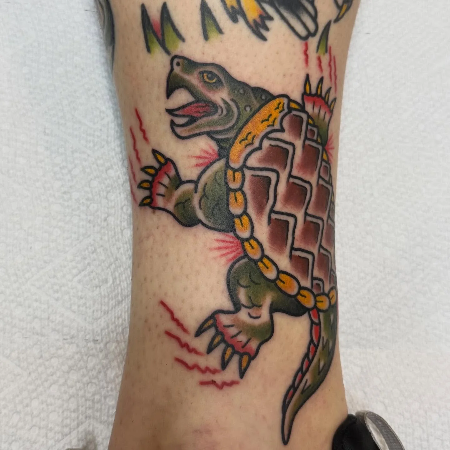 Sweet ass snapping turtle done by @jeffpatterson_tattoo 
Walk-ins welcome! 
Here 12-8 daily
(318)-562-3021☎️