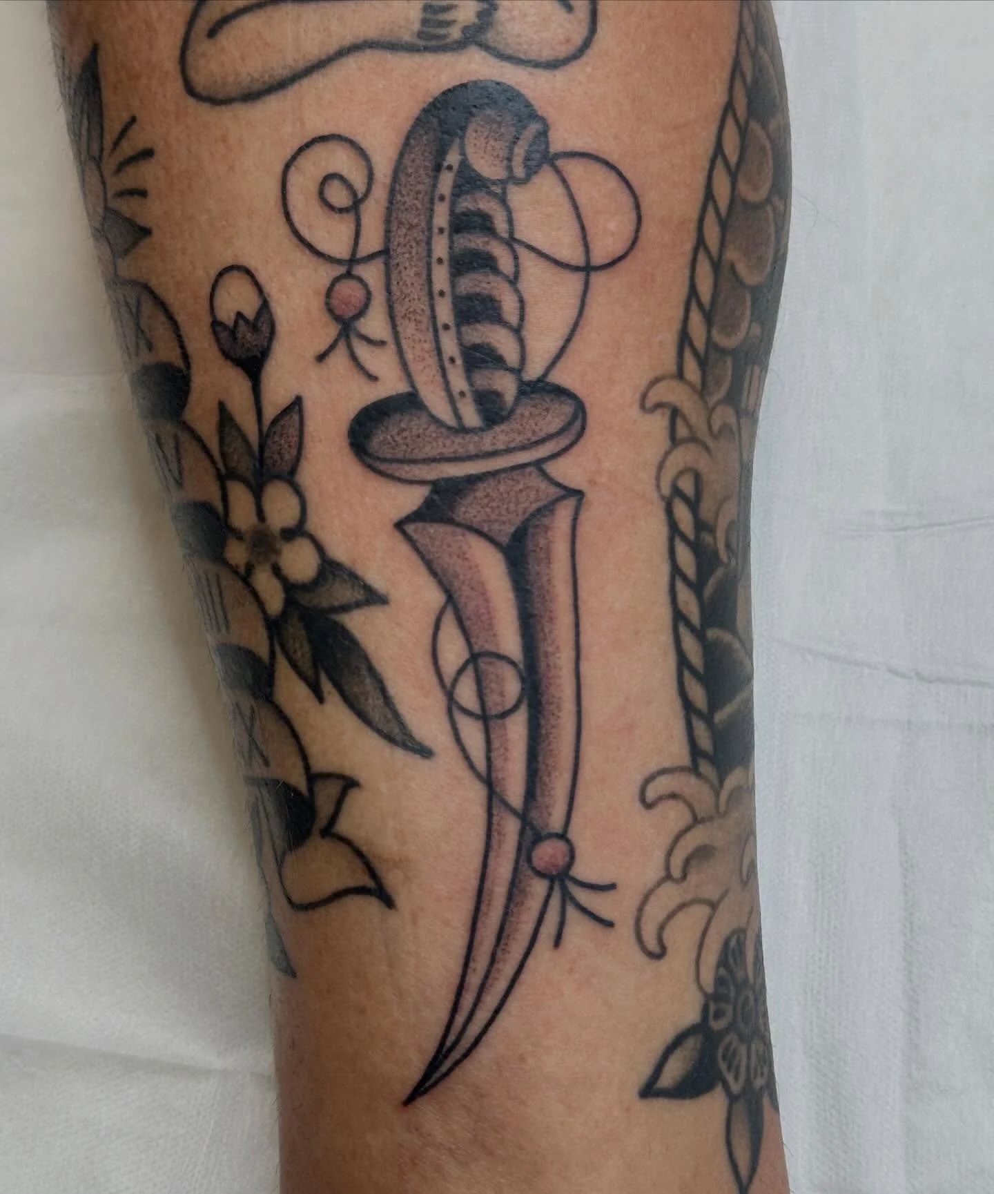 Check this one out done by @johnbentrup 
Walk-ins welcome!
Here 12-8!
(318)-562-3021☎️