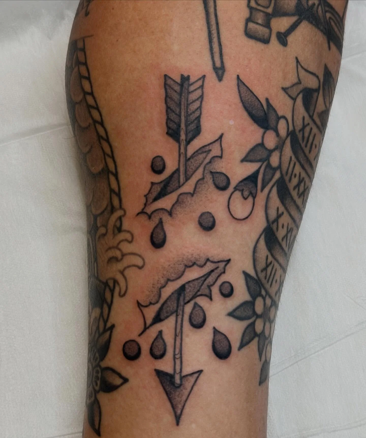 Sick space filler done by @johnbentrup 
We always have walk-in availability so come in, or give us a call (318) 562-3021 ☎️ for your next tattoo 
#blackandgreytattoo #spacefiller #shreveportla