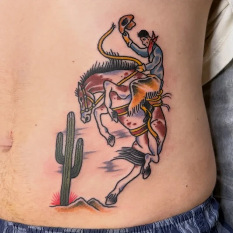 Here&rsquo;s a cool one done by @jeffpatterson_tattoo 
We take walk-ins!
Here 12-8 DAILY
(318)-562-3021☎️