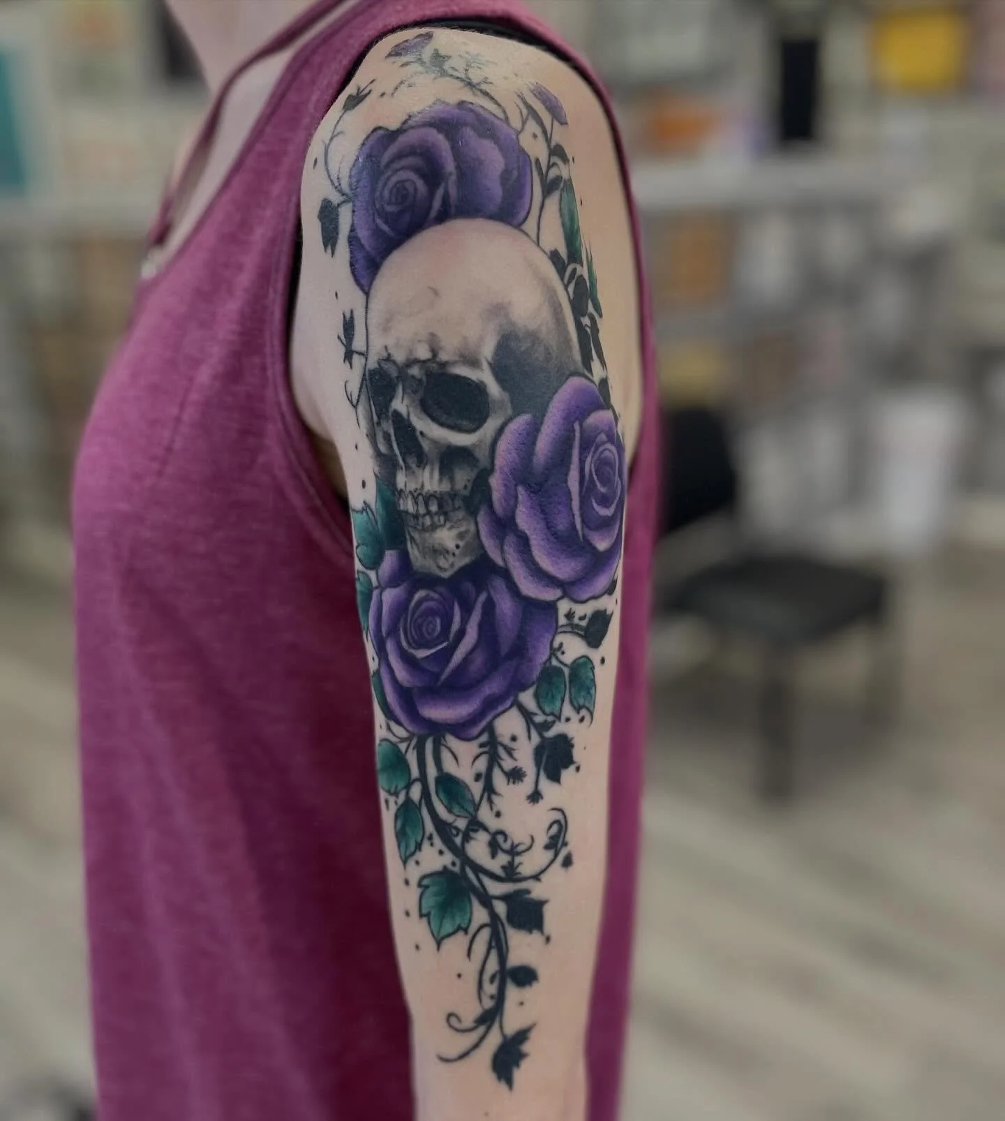 Here&rsquo;s a half sleeve @cashusclay35_ is chipping away on! Check out the color he just put in it!
Stop on in! we&rsquo;re here 12-8
or give us a call! 
(318)-562-3021☎️