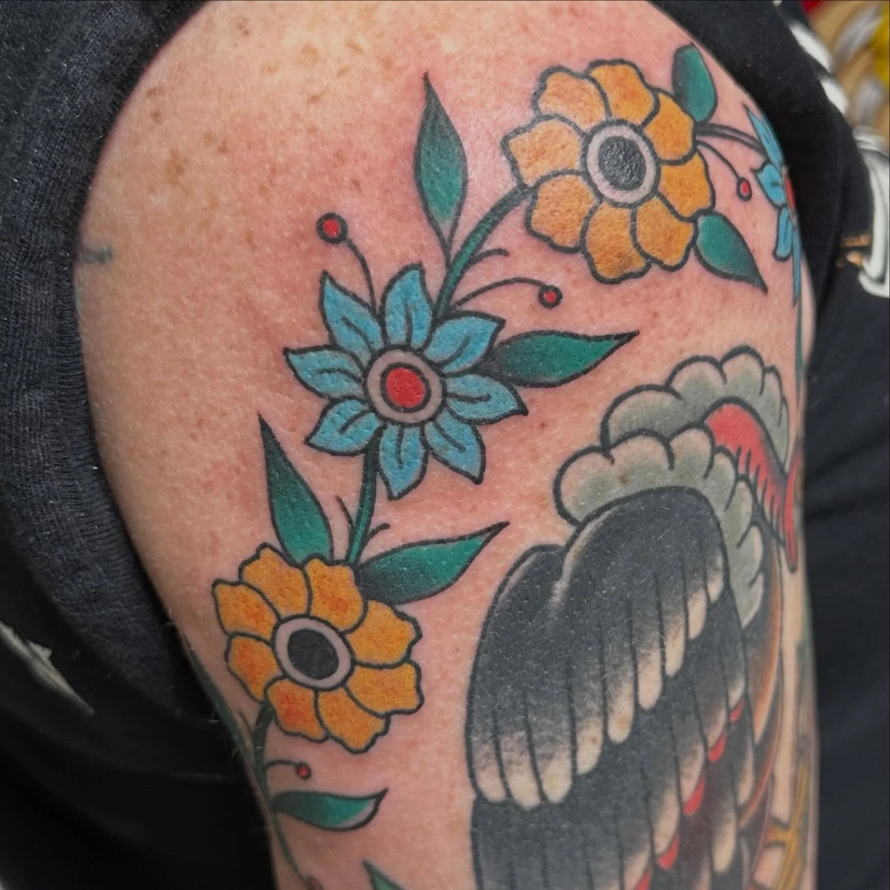 Some fillers done by @shanemccormicktattoos 
Walk-ins welcome!
Here 12-8 DAILY
Come on in
(318)-562-3021☎️