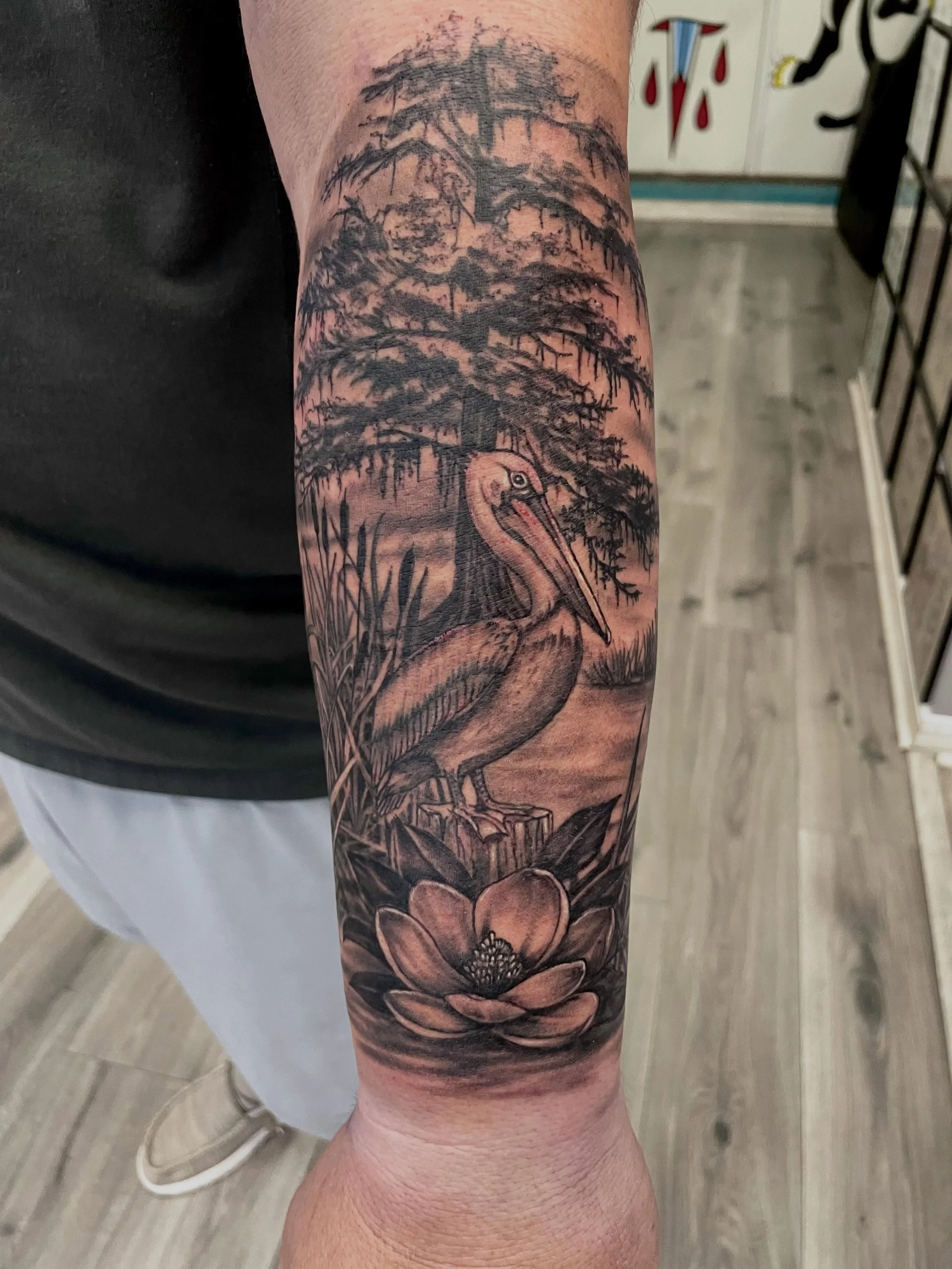 Super cool swamp scene done by @cashusclay35_ 
#blackandgreytattoo #realismtattoo #shreveportla