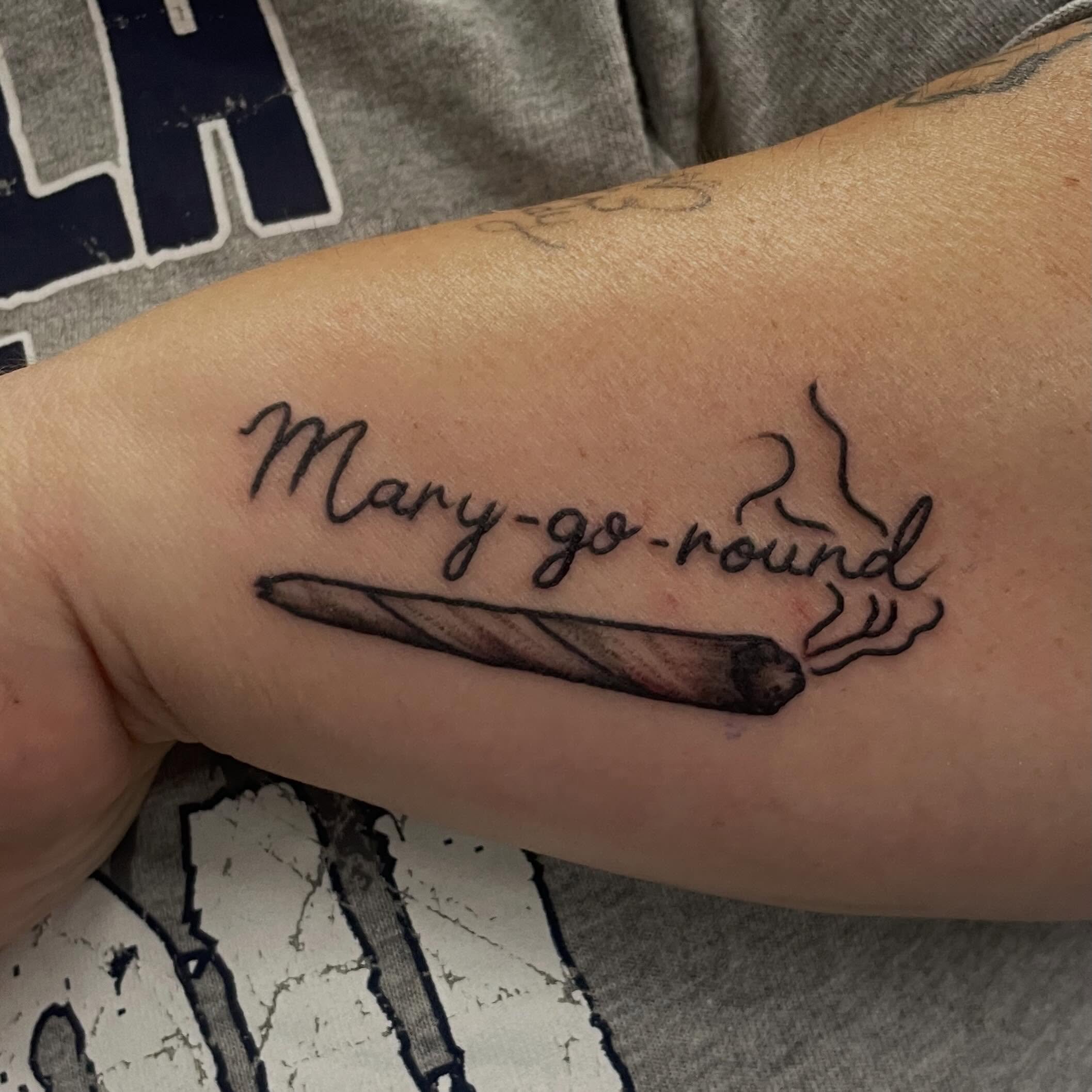 Here&rsquo;s a fun jazz cig by @cashusclay35_