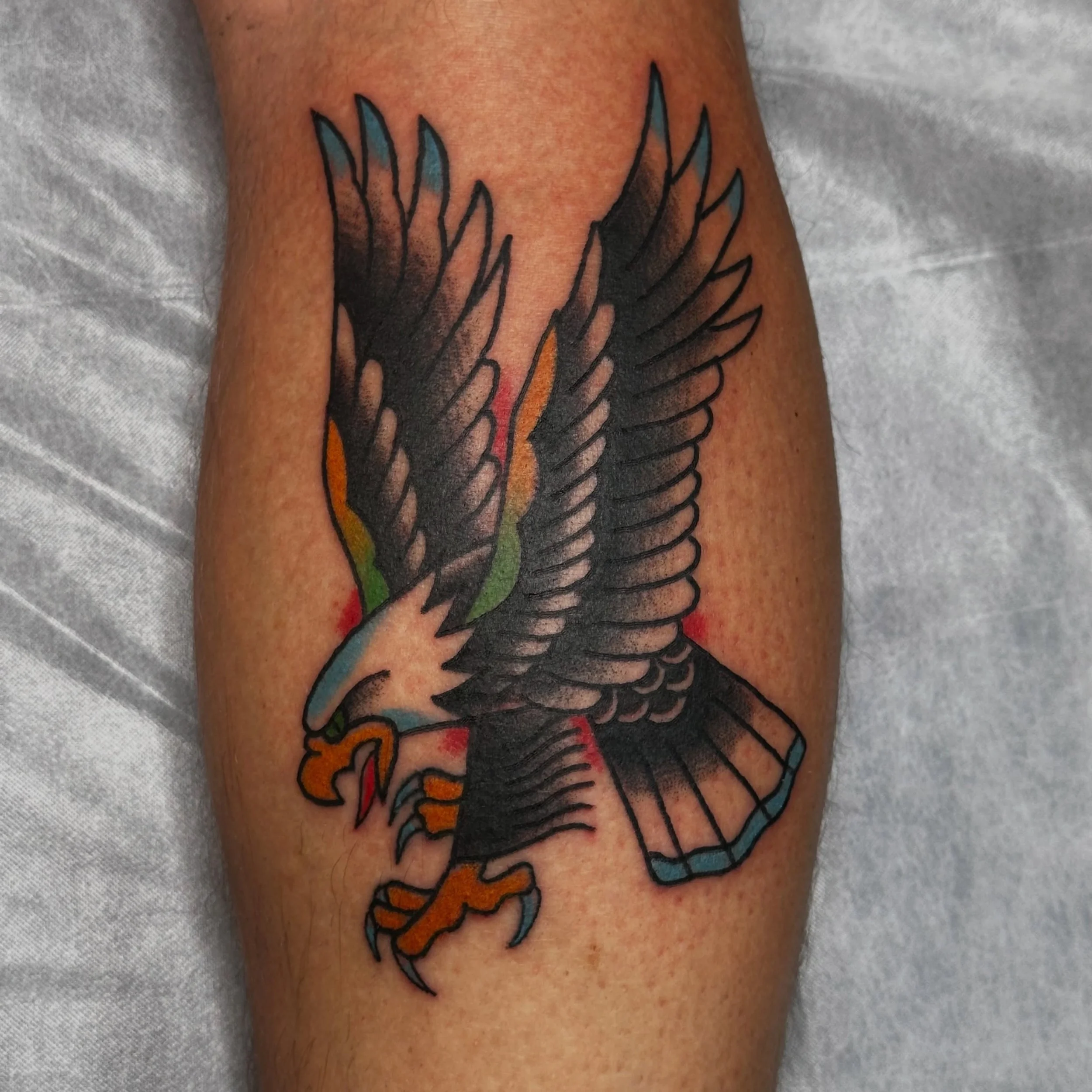 Traditional eagle by @shanemccormicktattoos 
Looking for tattoos that look like tattoos? We got you covered! Reach out or stop in today 🦅 (318)562-3021
