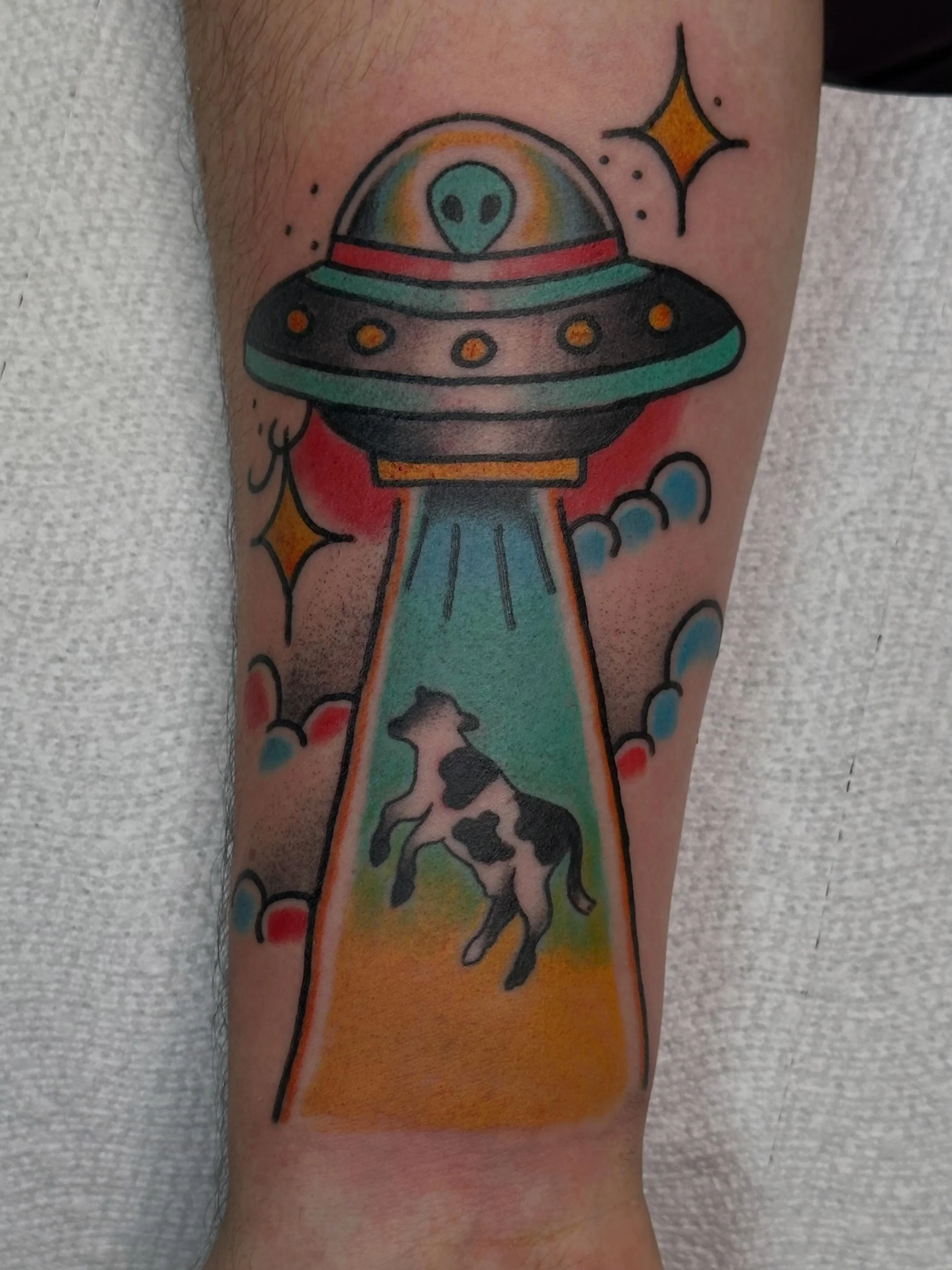 Here&rsquo;s a real sick one done by @shanemccormicktattoos 
We can fulfill all your super natural needs :)
Reach out to an artist of choice to get on the books!
Walk-ins also welcome
here 12-8 daily
(318)-562-3021☎️