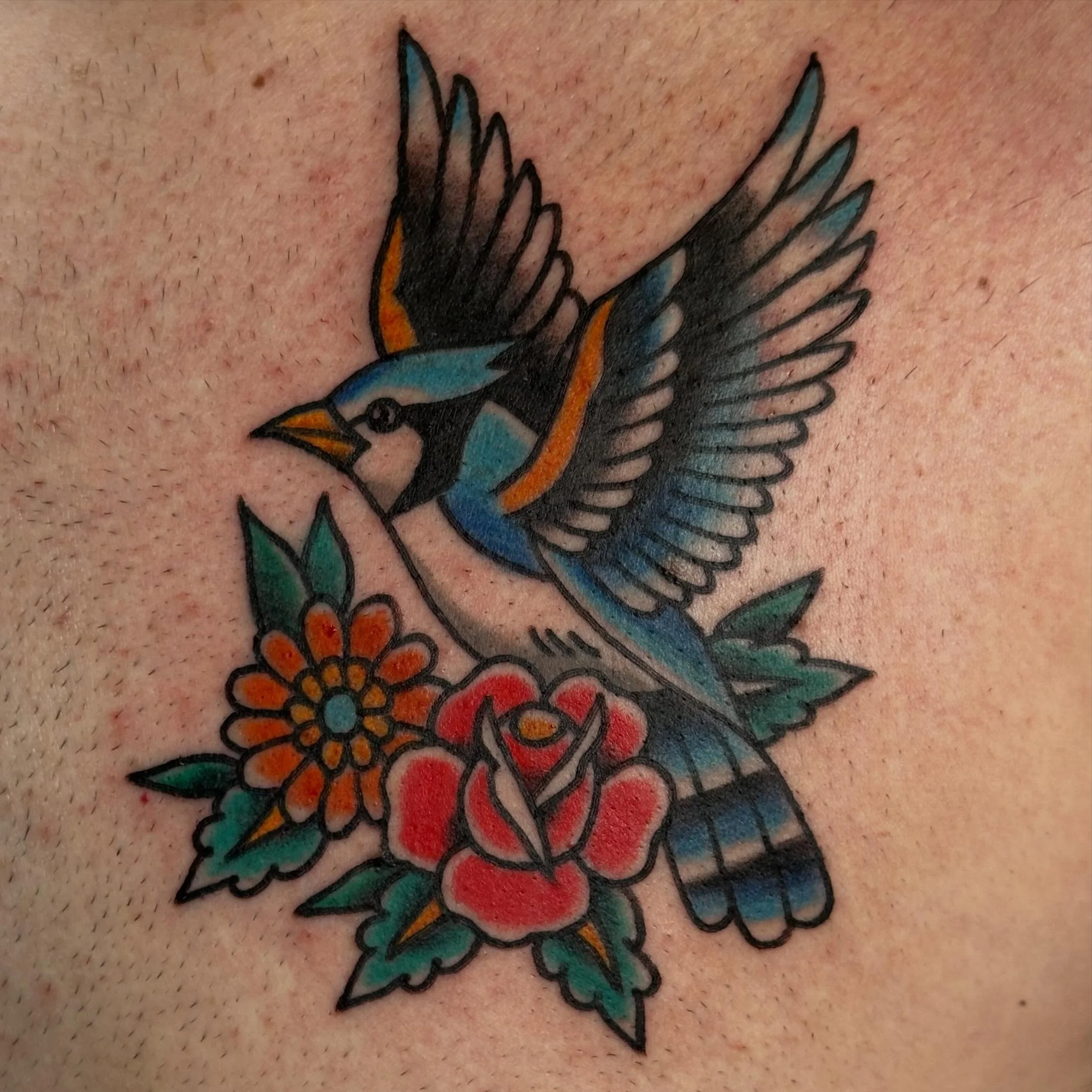 Bright and bold! done by @shanemccormicktattoos 
Want a tattoo that&rsquo;ll last? Come see us !
Walk-ins welcome!
Here 12-8 daily
(318)-562-3021☎️