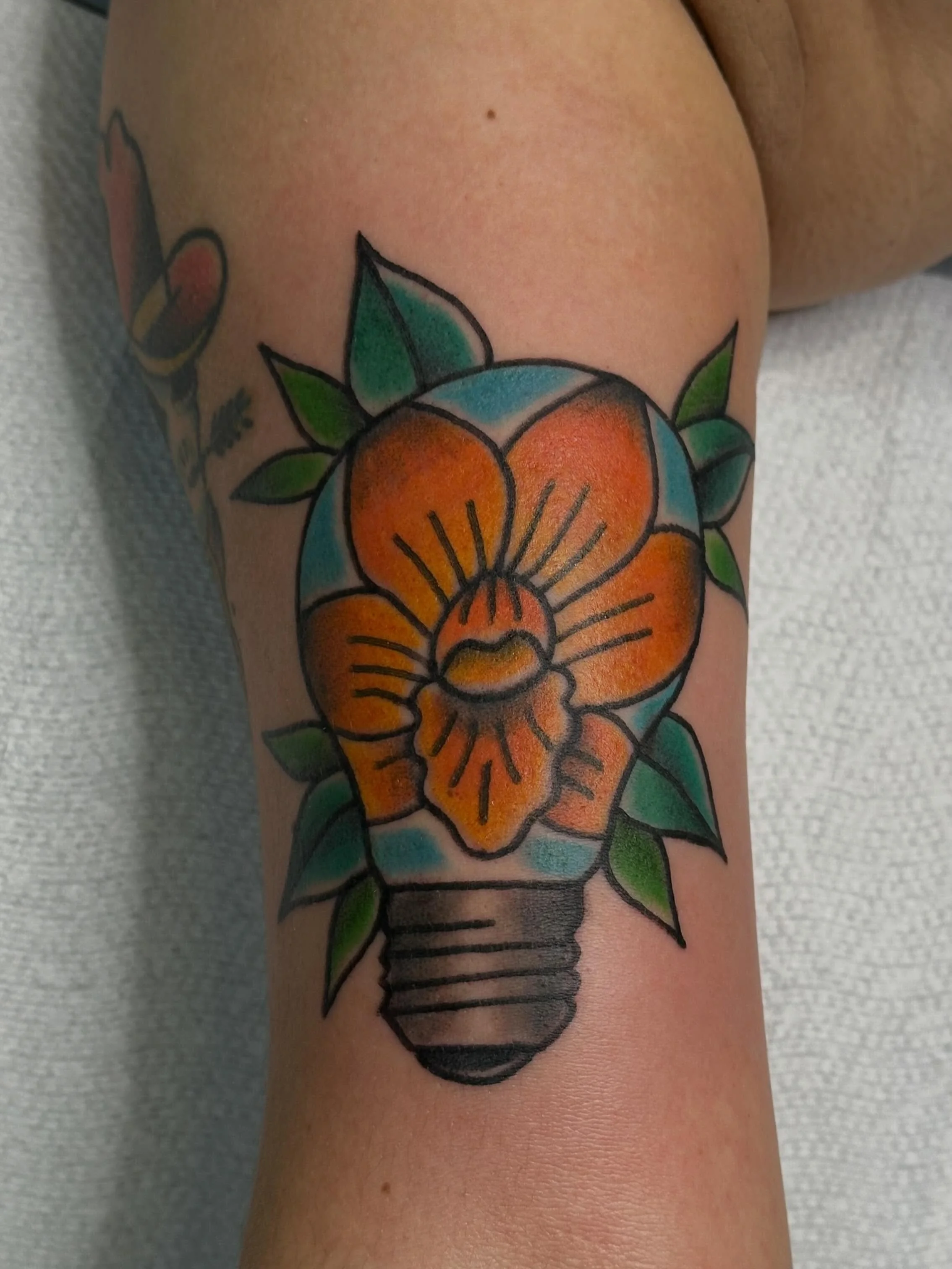 Spiritbox inspired tattoo done by @shanemccormicktattoos 
Walk-ins welcome!
Here 12-8!
(318)-562-3021☎️