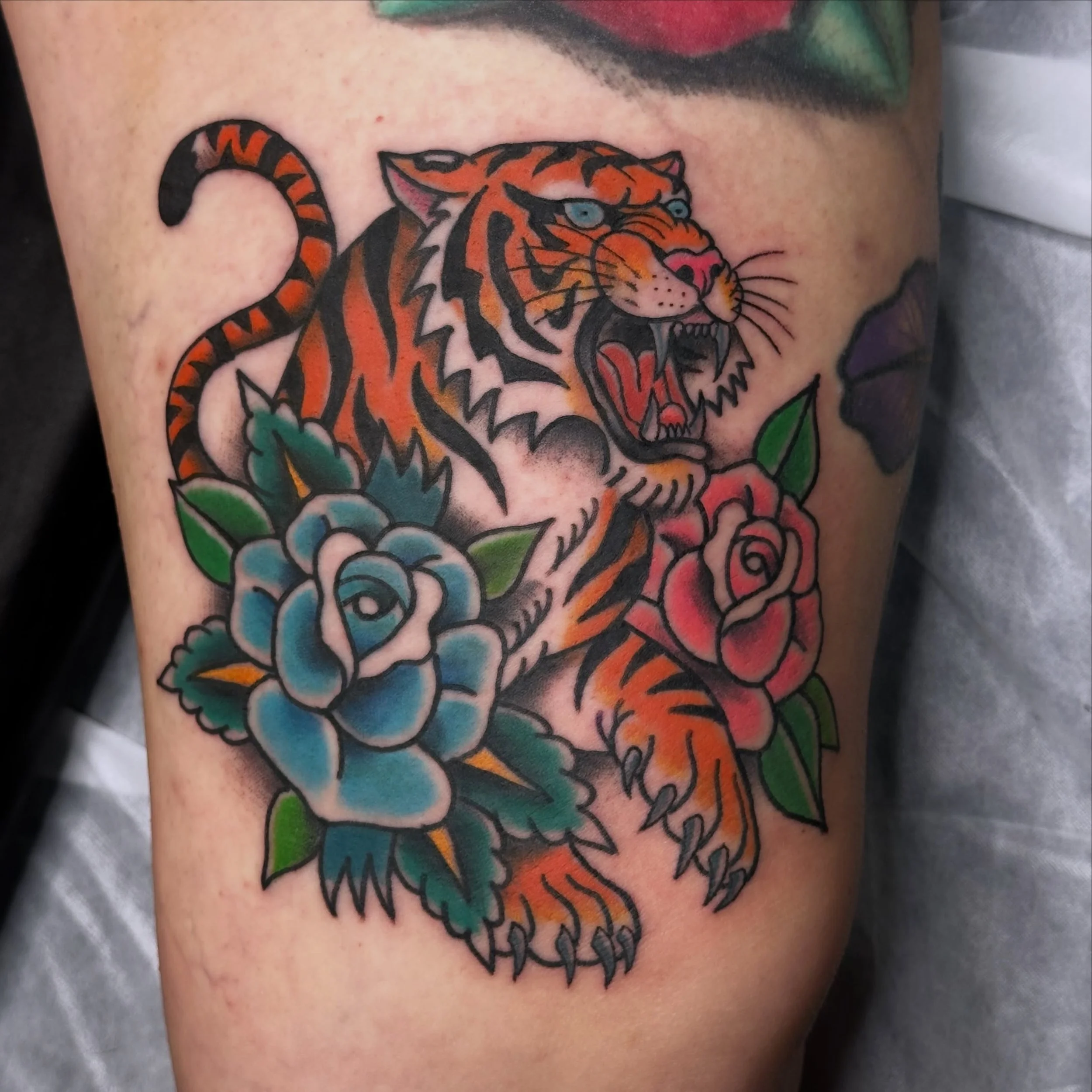 Memorial tattoo by @shanemccormicktattoos for clients dad whom they called &ldquo;Tiger.&rdquo;
Hit us up for your next one! www.ghostfiretattoo.com