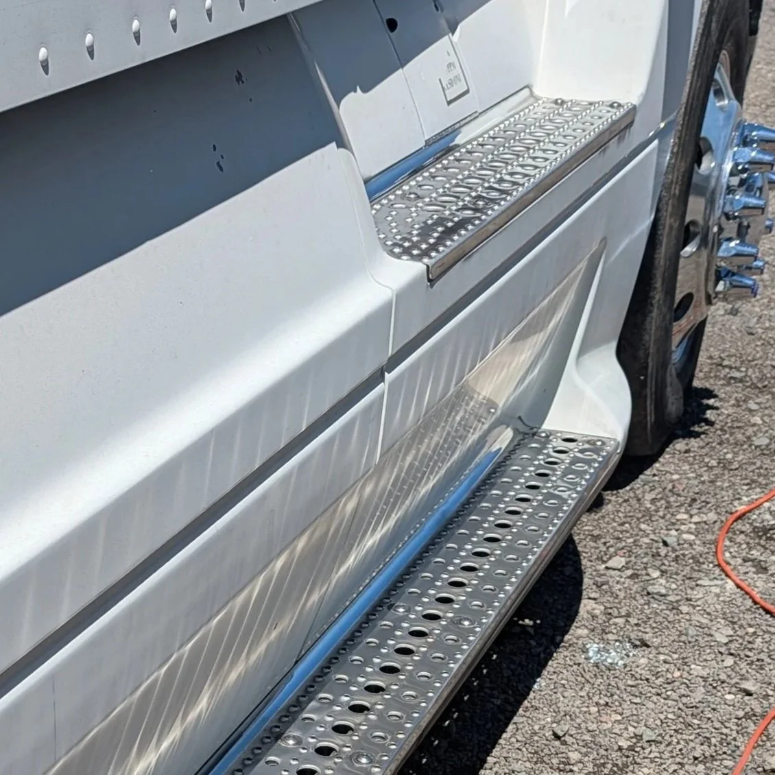 Polished Semi Steps