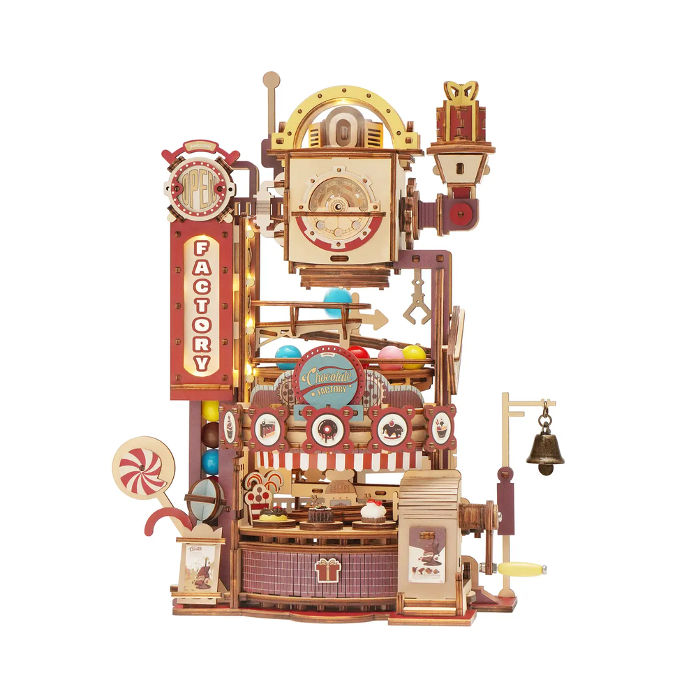 ジュン　メープル　ロボ　キャラメル　ラッキー MARBLE RUN: CHOCOLATE FACTORY — The Attic