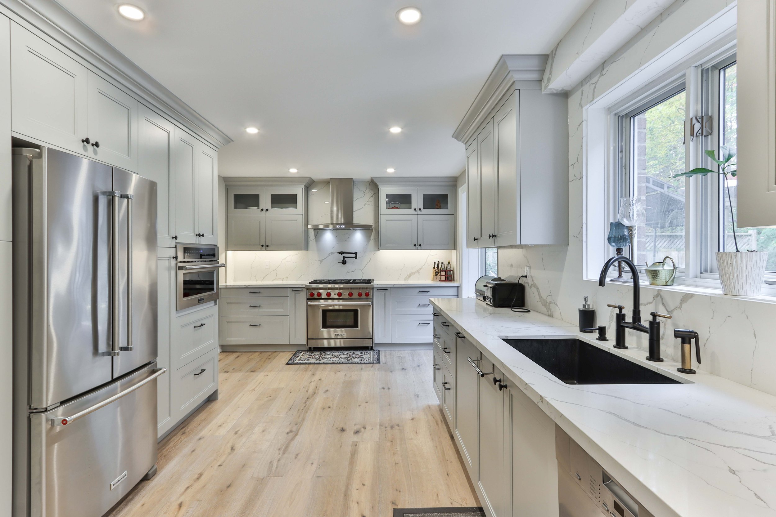 19_Kitchen.jpg