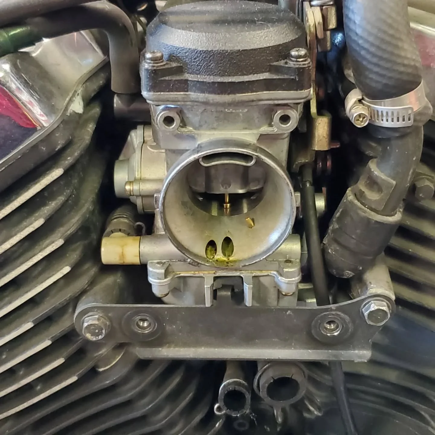 #kawasaki #vulcan #carburetor #fuelservice #diagnosis #service #repair #mobilemechanic #stlouis #stcharlesmo