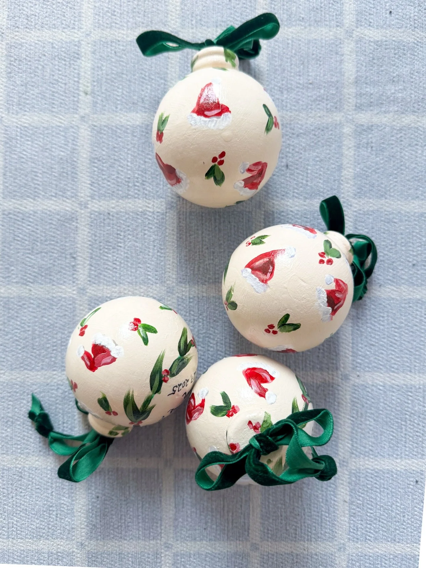 Holiday photos 📸 some snap shots of the making of the holiday collection, behind-the scenes, studio life, commissions and more ✨