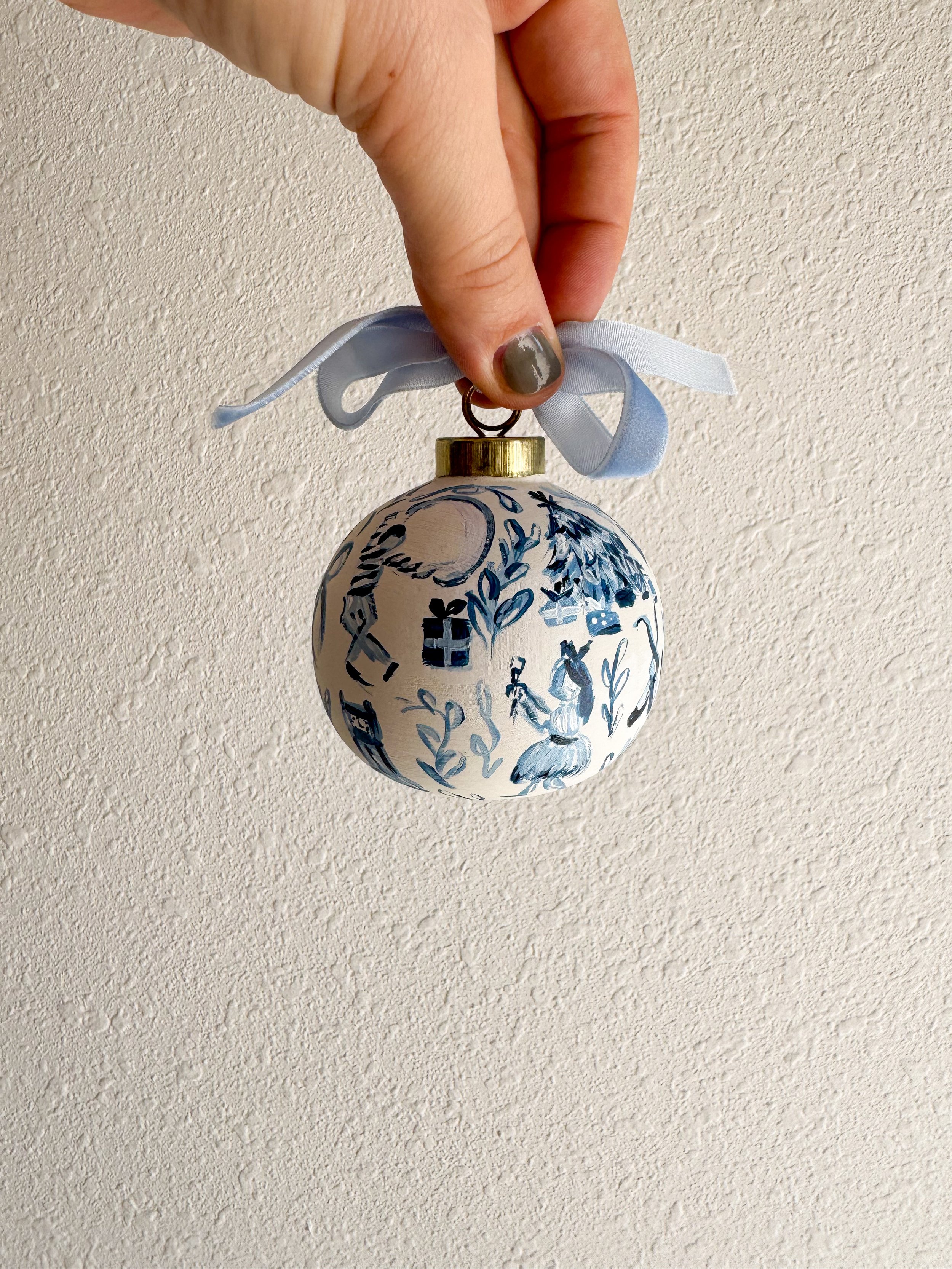 Nutcracker Toile Ornament : Navy Sphere