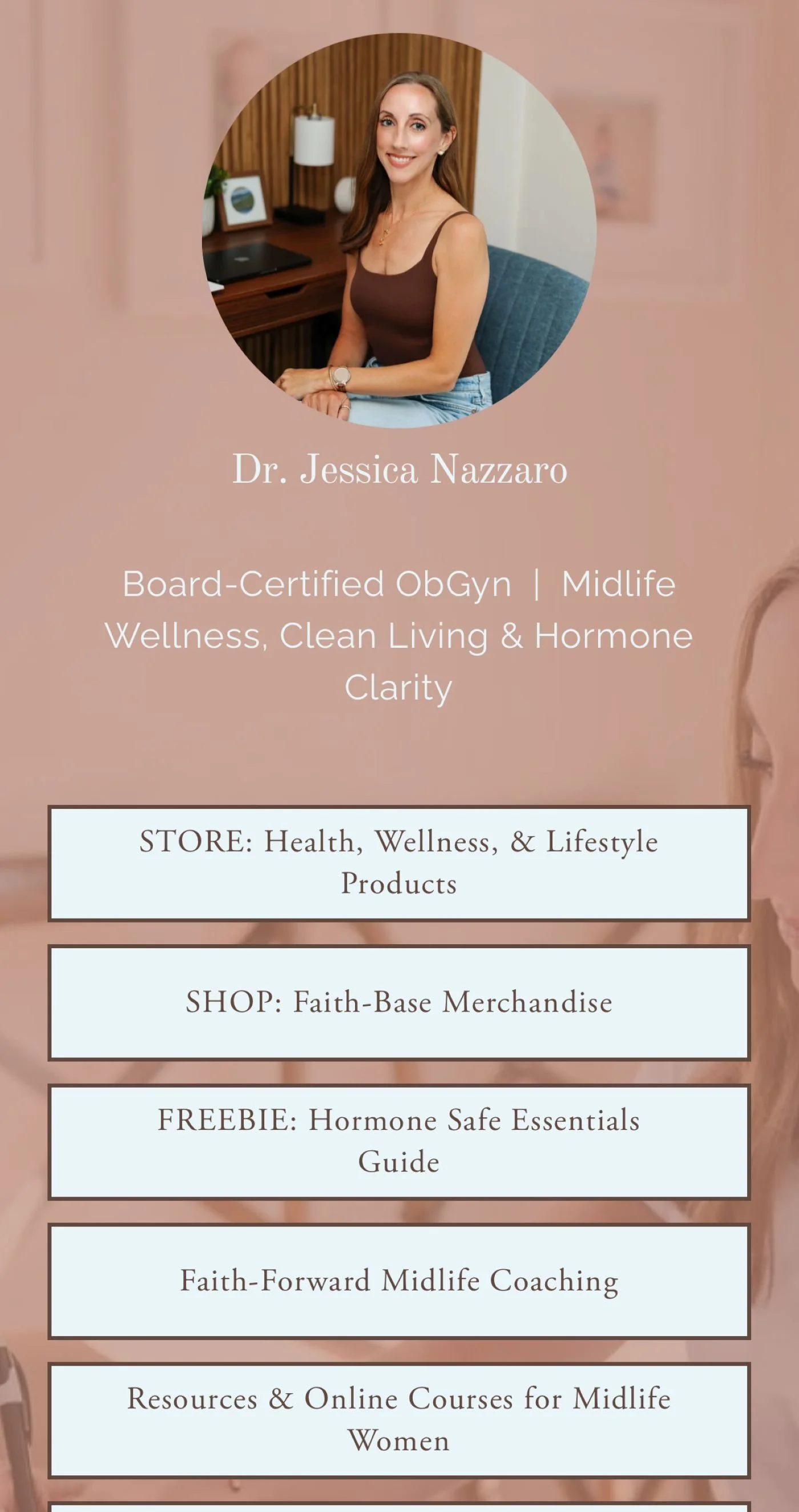 screenshot of rose pink squarespace link in bio for jessica nazzaro with light blue buttons and photos of jessica