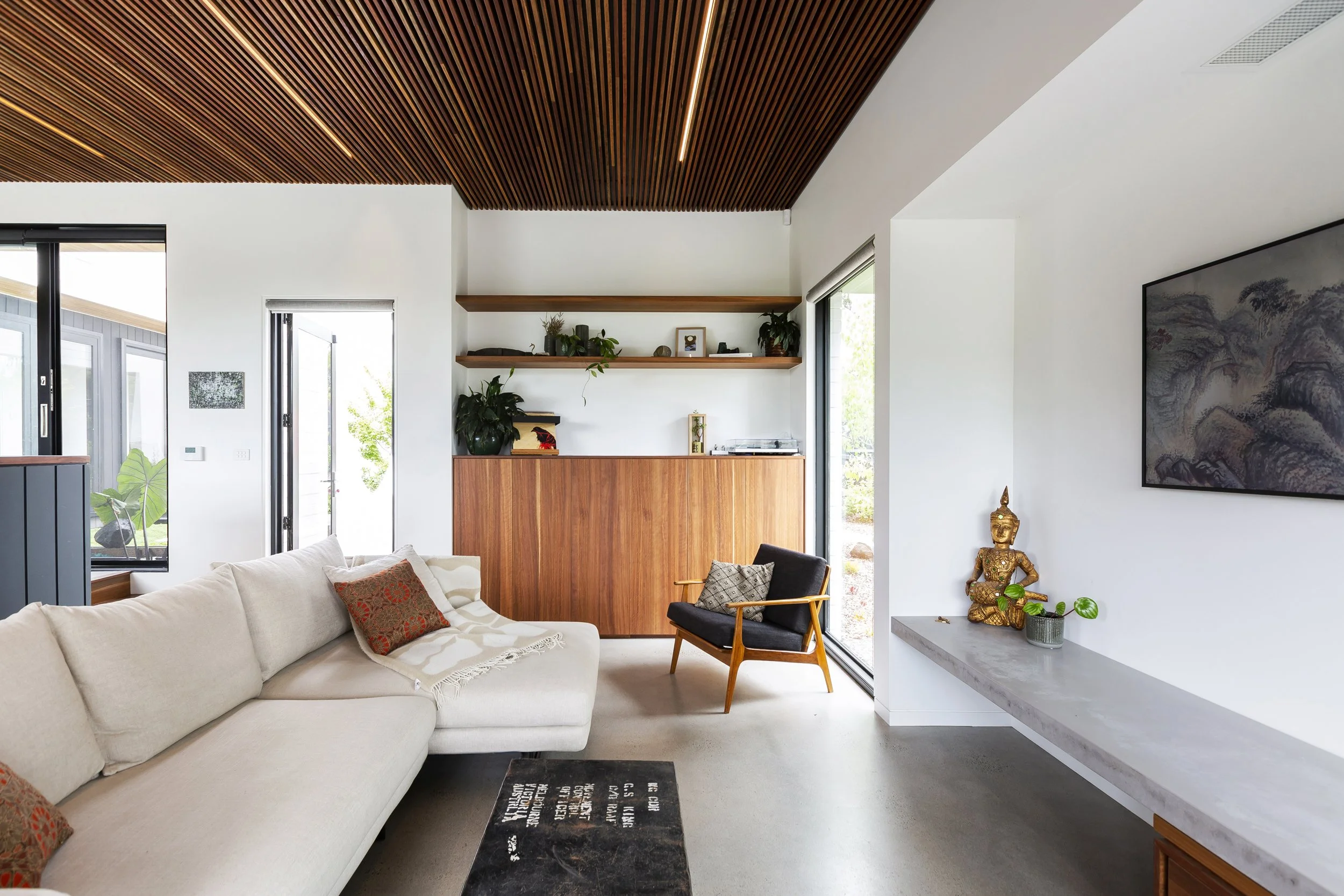 Jingston House, 
Designed by Rob Henry Architects 
© Ben King Photography