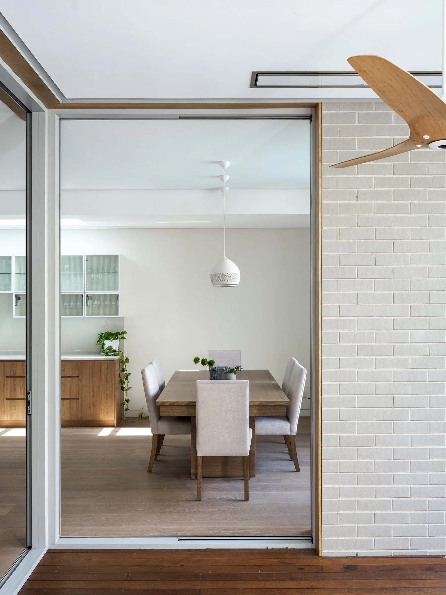 Raven House
Designed by Bijl Architecture
© Tom Ferguson