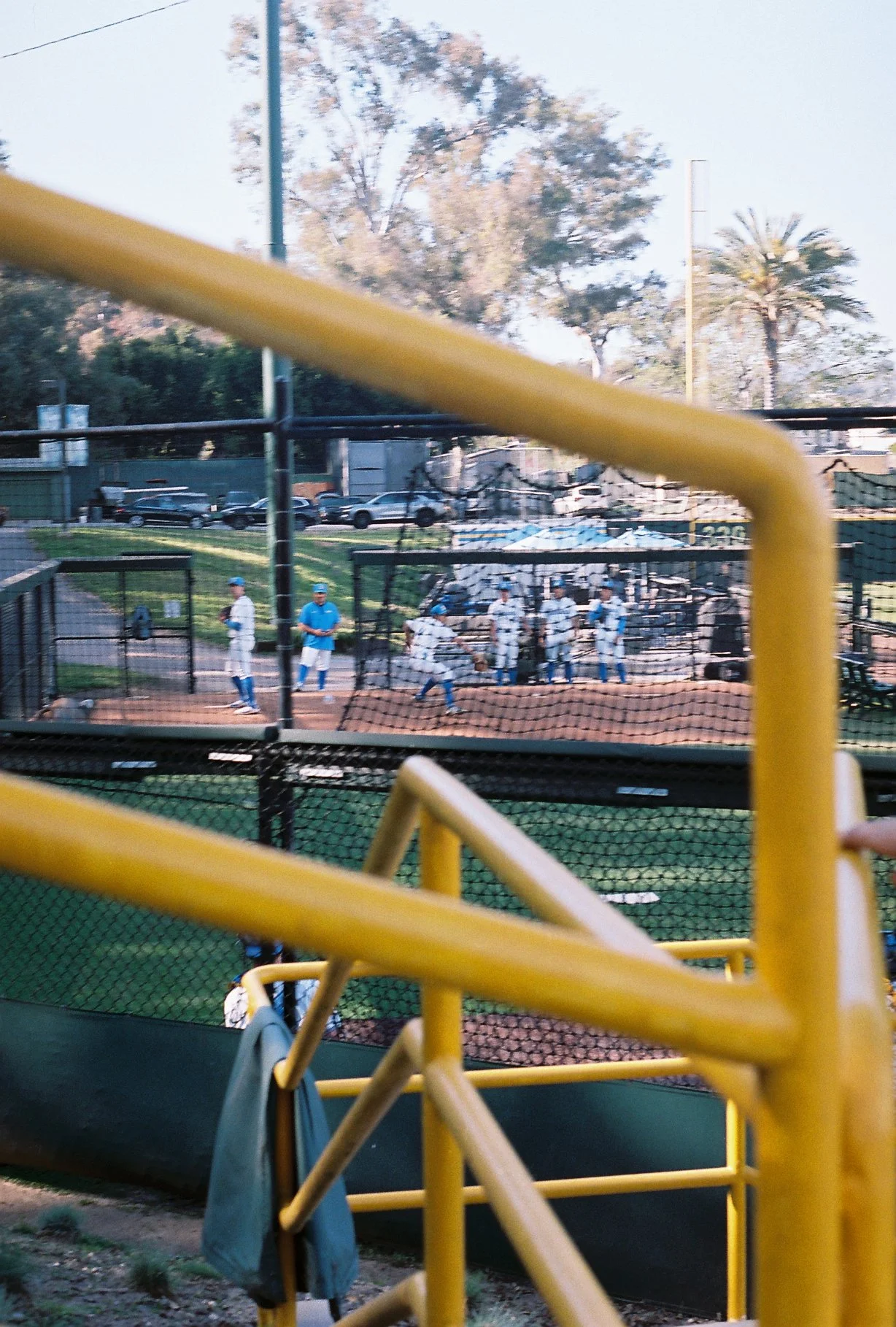 R1-09716-001A.JPG