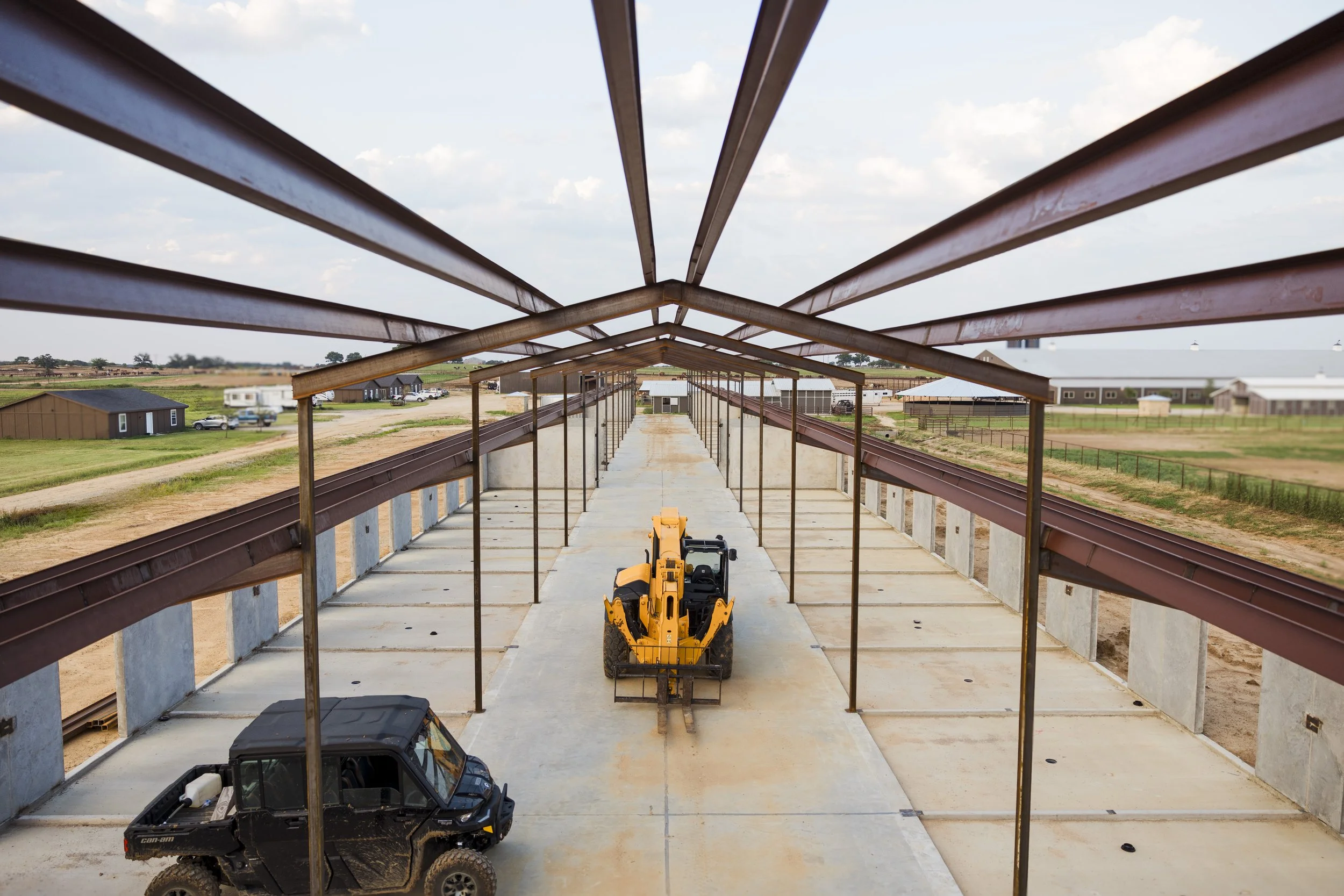 FRANKLIN BARN WIDE.jpg