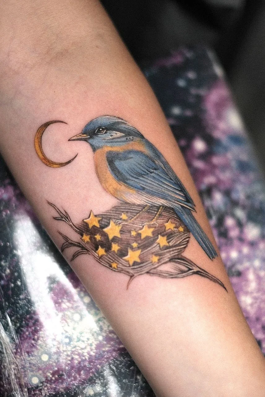 3_IzzyKellar_Portfolio_GuruTattoo.JPG