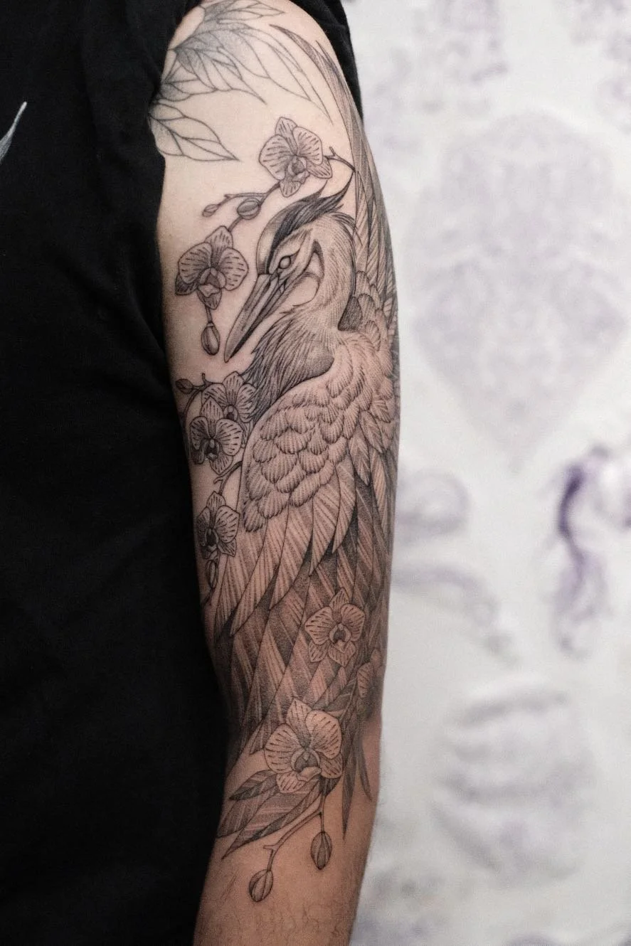 7_IzzyKellar_Portfolio_GuruTattoo.JPG