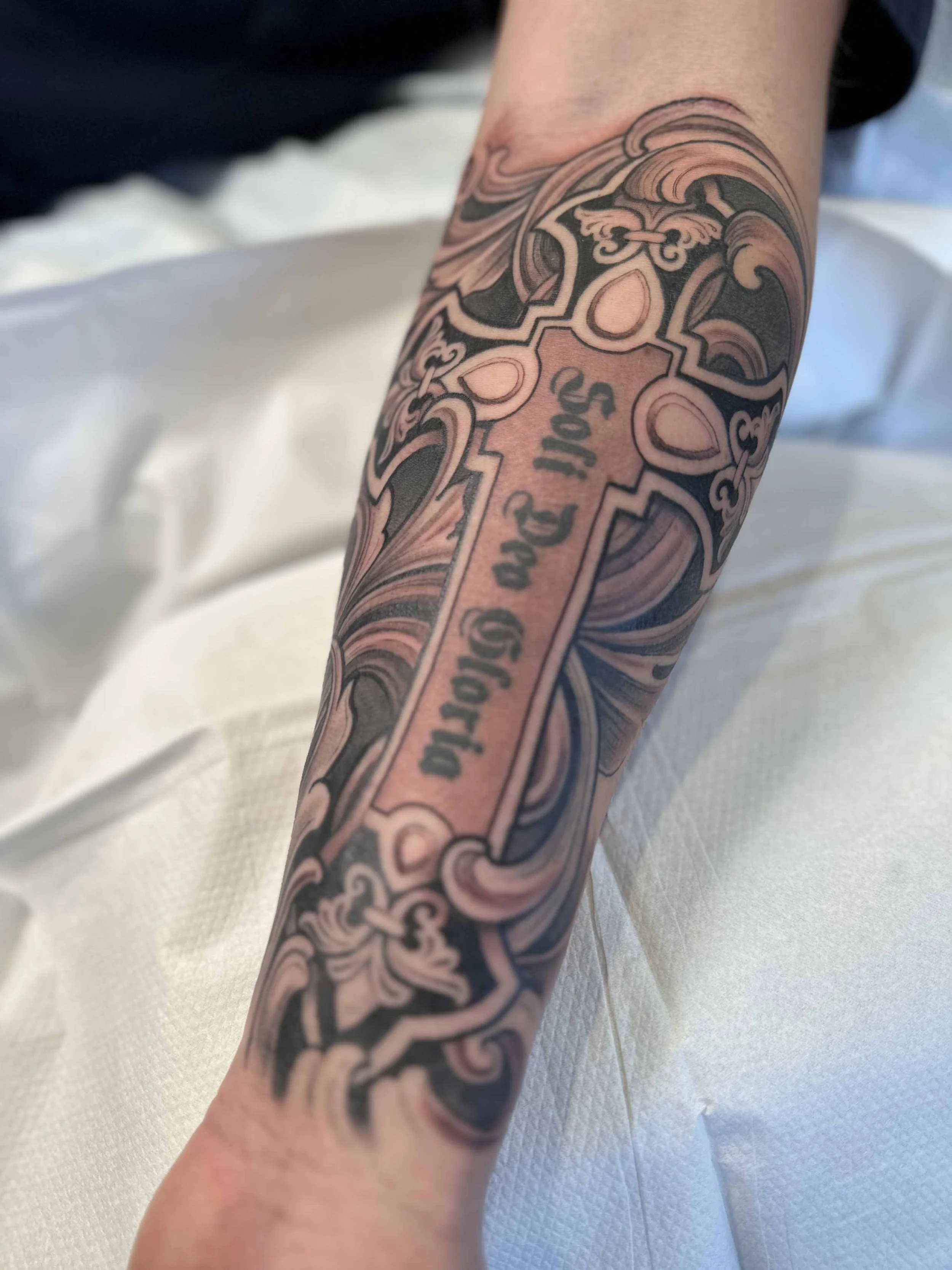 2_Deft_Portfolio_GuruTattoo.jpg