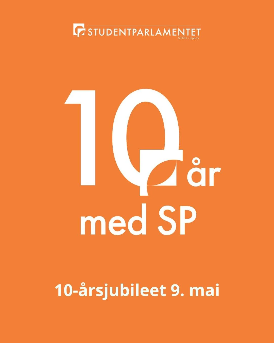 9. mai hadde vi 10 &aring;rs jubileum for &aring; feire at Studentparlamentet ved NTNU Gj&oslash;vik ble 10 &aring;r 15. mai, n&aring; i 2026!🥳
Det var utrolig fint &aring; se nye og tidligere tillitsvalgte i samme rom og fine taler gjennom kvelden?