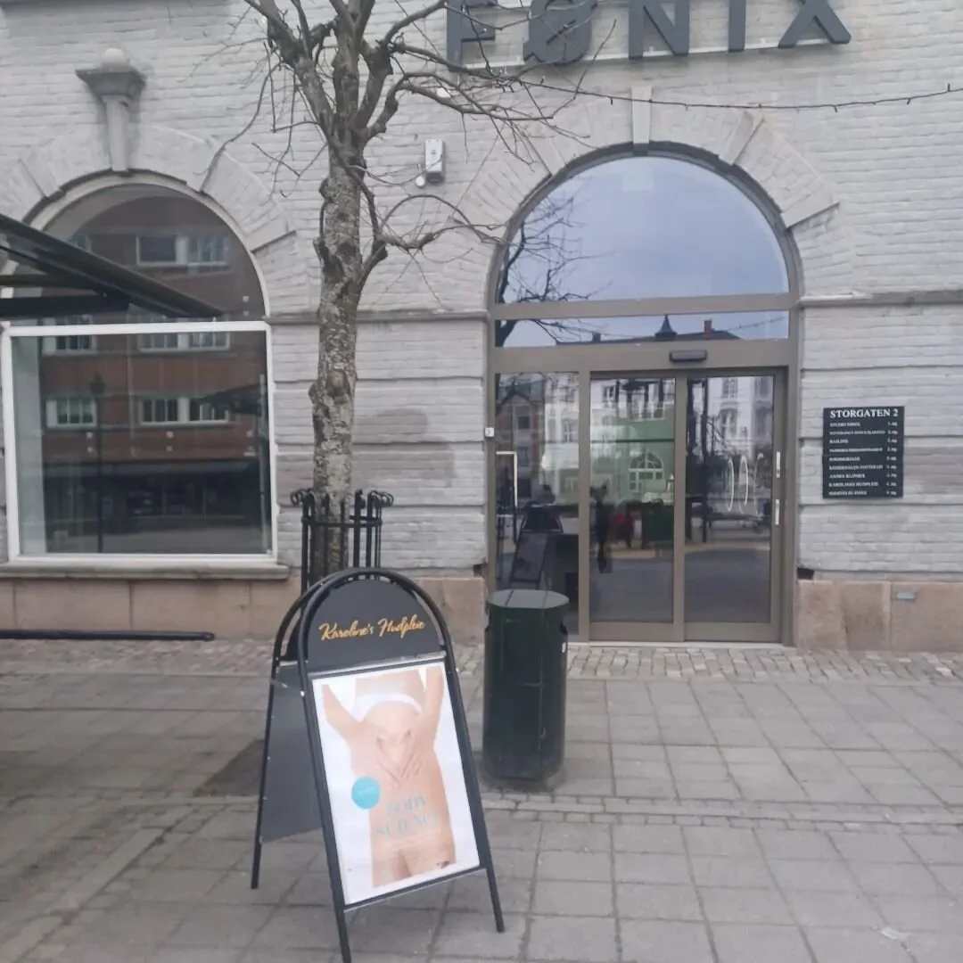 Torsdag har vi &aring;pent 8.30-18.30🤩
Velkommen innom. 
#&aring;pningstider #torsdag #velkommen #hudpleie #f&oslash;nixg&aring;rden