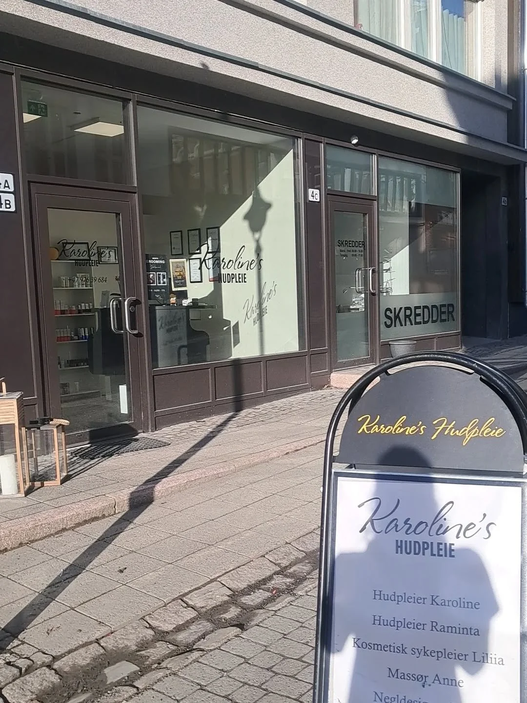 &Aring;pningstider I p&aring;sken 🌞🐣
Mandag 8-13
Tirsdag 10-18
Onsdag 10-14

Du kan fortsatt booke tid hos Raminta og Irina her
https://www.karolineshudpleie.no/

Velkommen til oss🥰
#&aring;pningstider #p&aring;skeferie #skj&oslash;nnhetogvelv&ael