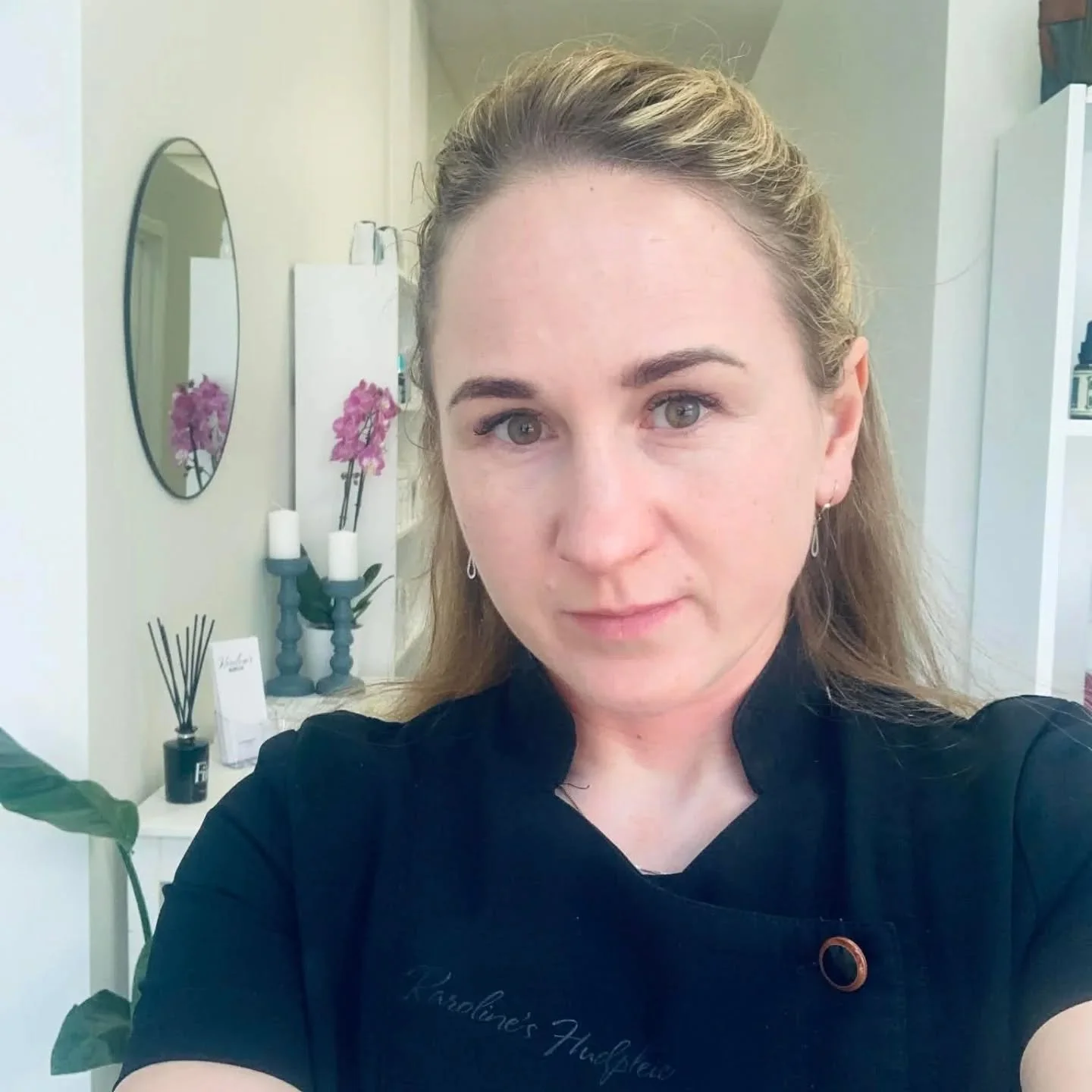 Raminta og Liliia har littegran ledig i morgen, torsdag. 😍
Book tid her
https://www.karolineshudpleie.no/

Eller kontakt oss her,eller p&aring; tlf 97639684
#skj&oslash;nnhetssalong #skj&oslash;nnhetogvelv&aelig;re #kosmetisksykepleier #skintherapis