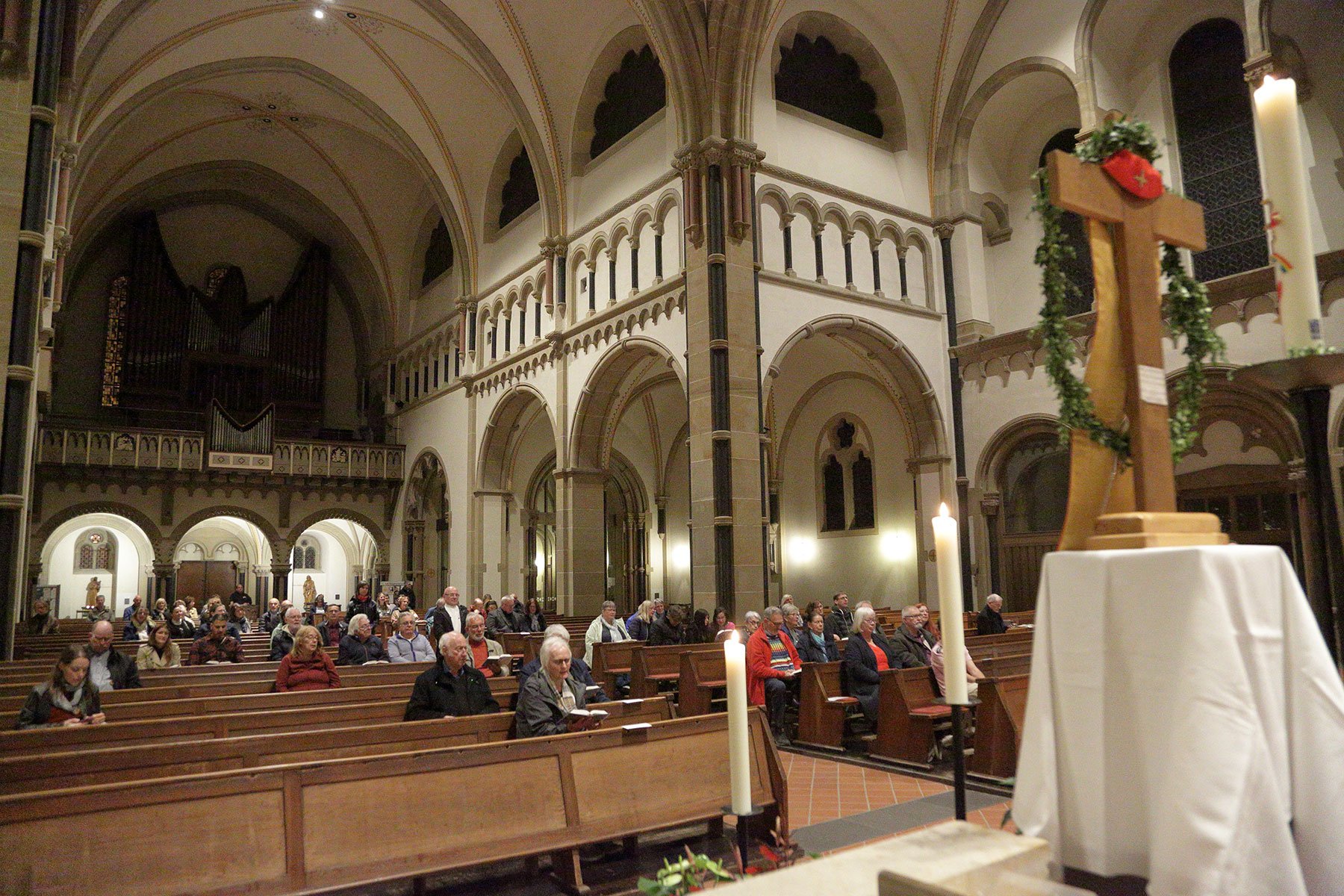 Herz-Jesu-Kirche.Schlussgebet-1_web.jpg