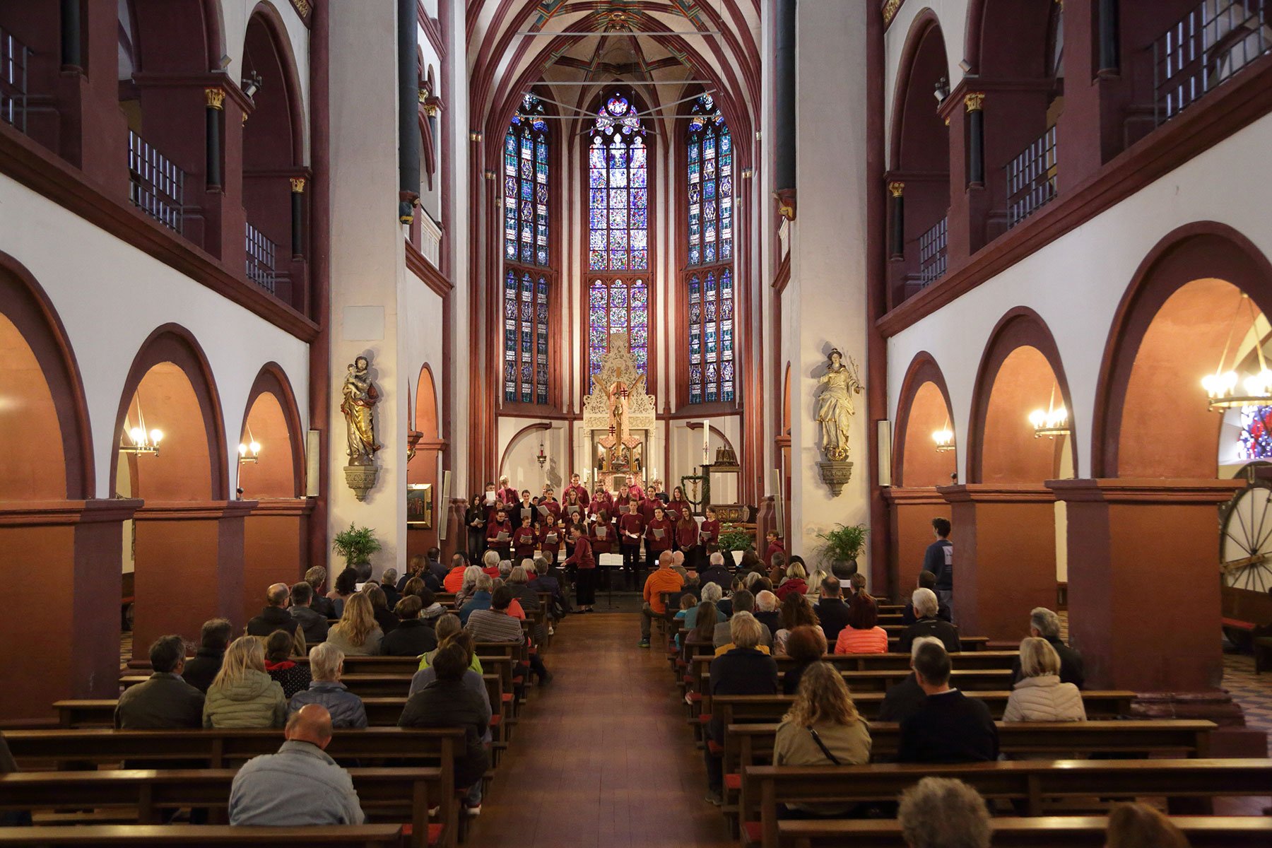 Liebfrauenkirche-Innen-1_web.jpg