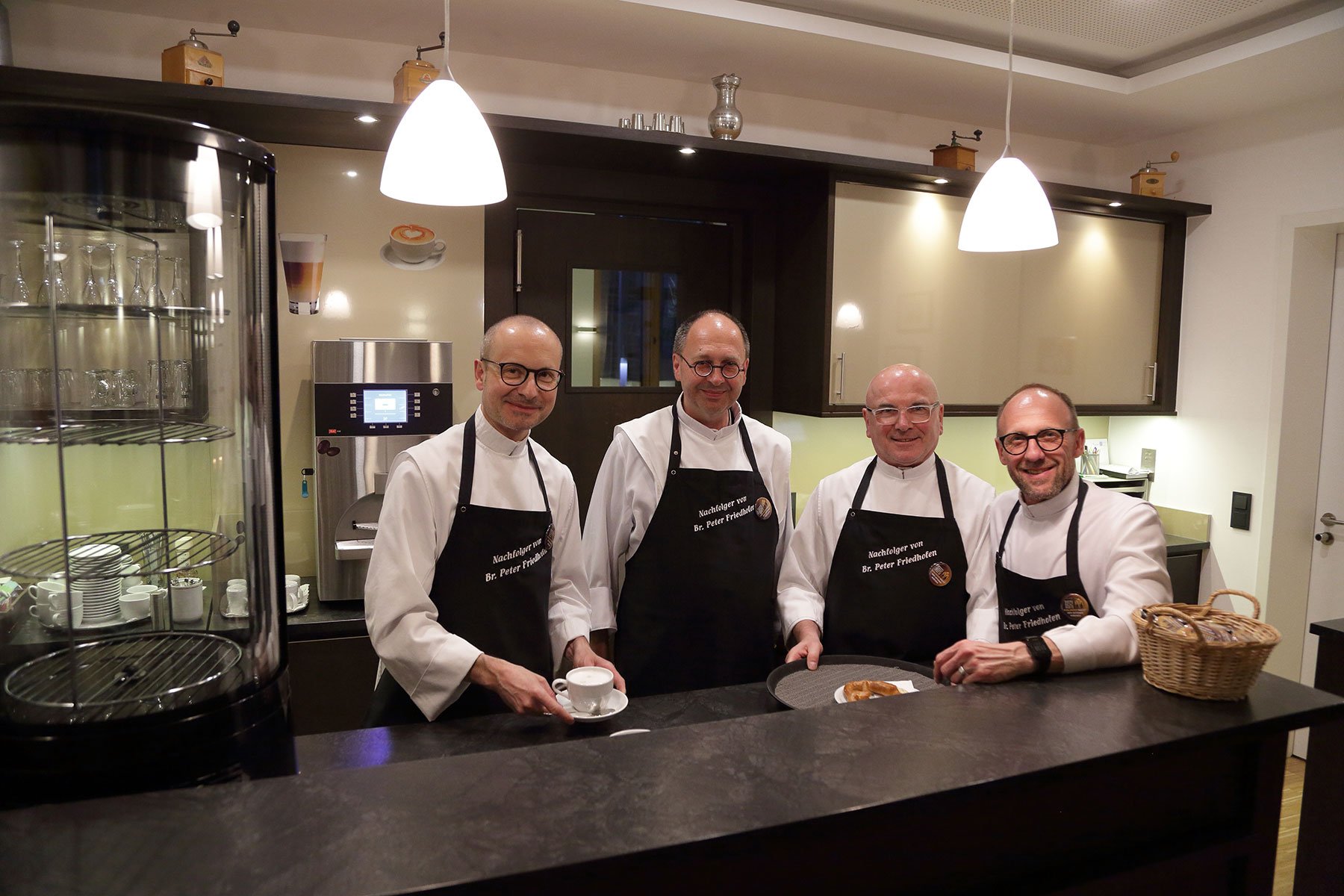 Peter-Friedhofen-Kapelle.Cafe.Innen-1_web.jpg
