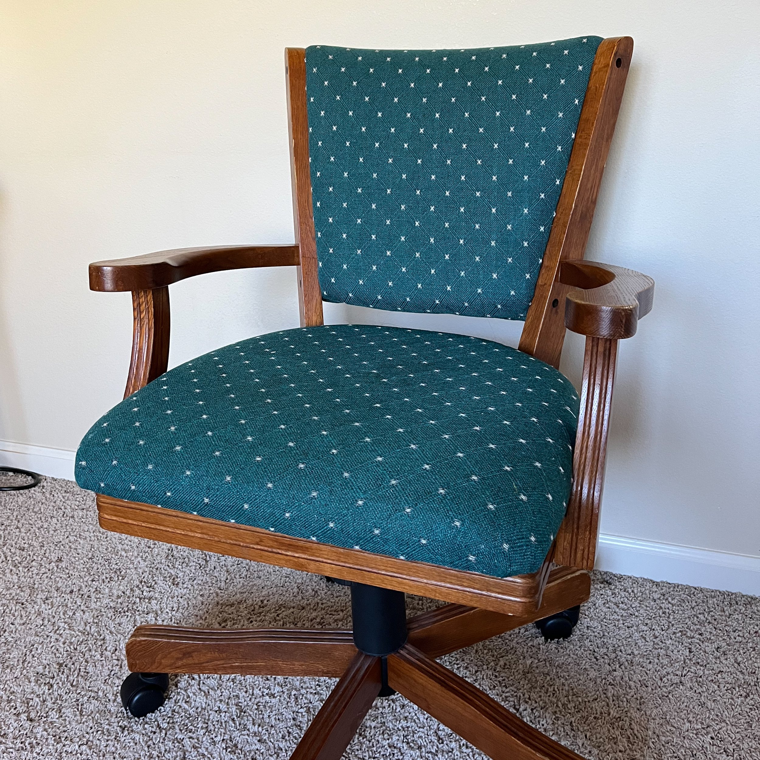 Areanne of Pine State Stitches on Millie & Bun Designs Five Favs blog