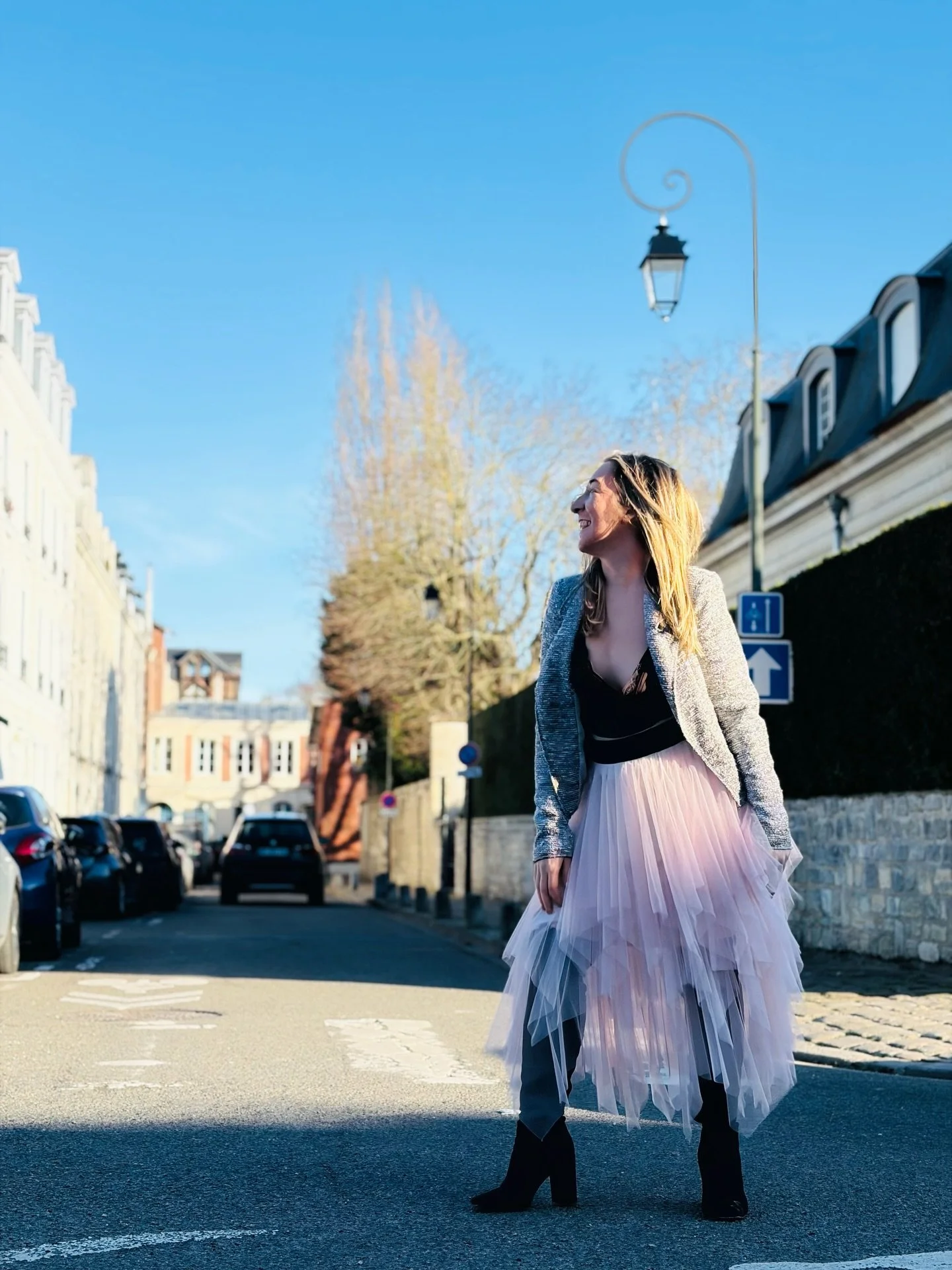 It&rsquo;s okay to leave because then you get to LOVE 🩷

I want to be your loving reminder that you CAN live in a country where you don&rsquo;t have to fight your government because when you live abroad your government doesn&rsquo;t harm you

You CA