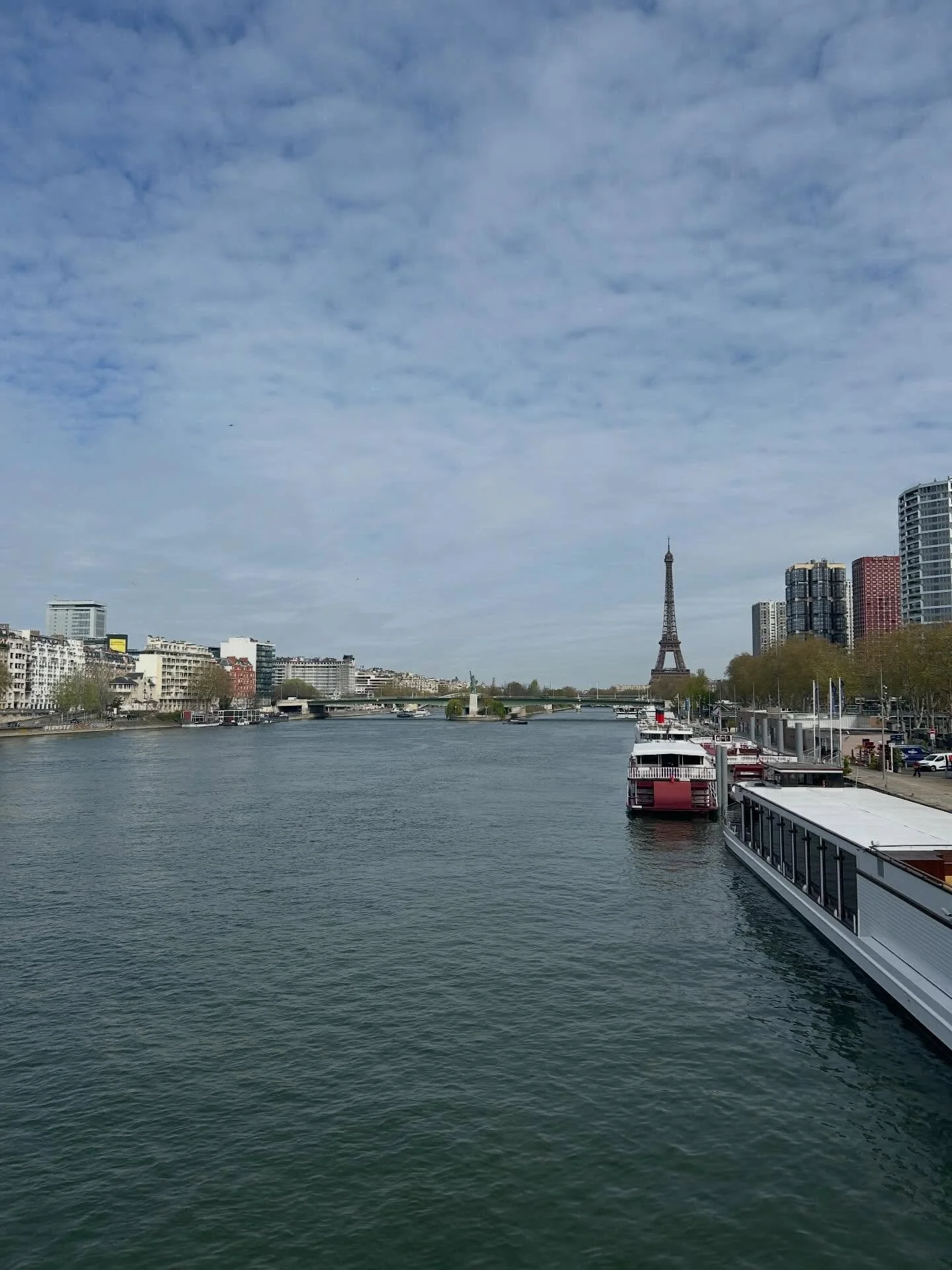 March was weird 

It was a combination of French school, dance, business, and having the flu 

Excited to BREATHE into April and radiate under the sun 

Ohh and celebrate my solar return with THREE decades of pure calm now that Saturn has moved into 