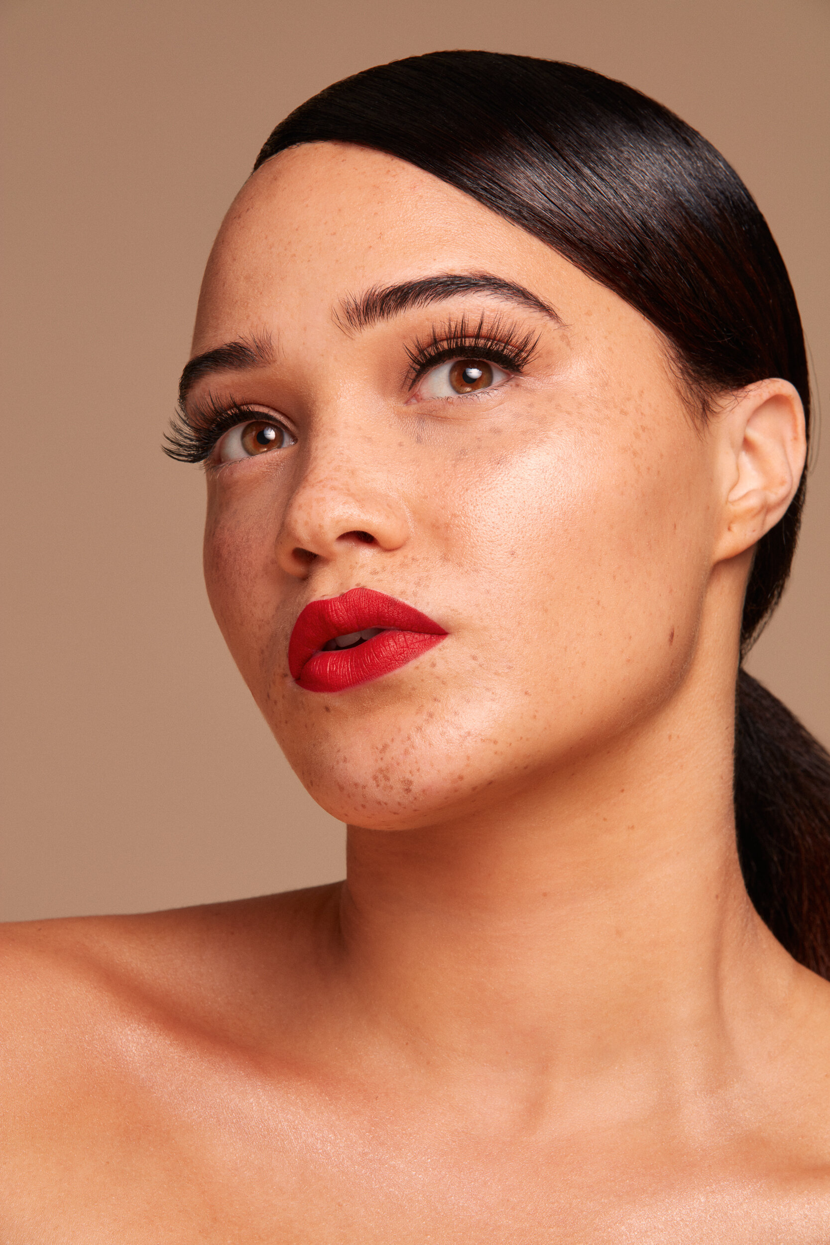 011120-1 Bianca Beauty Shoot6569.jpg