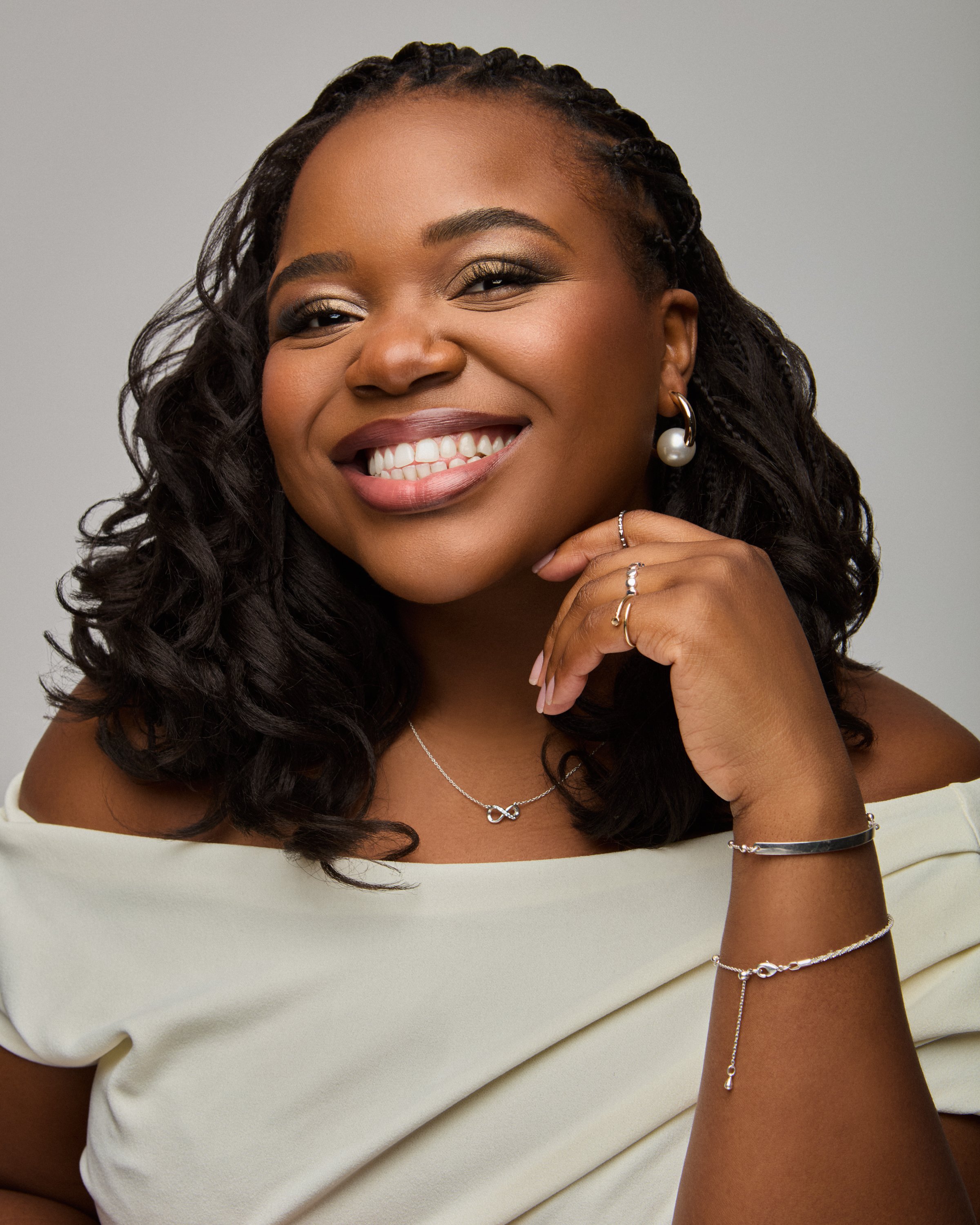 060125-1 Vee Kativhu8744.jpg