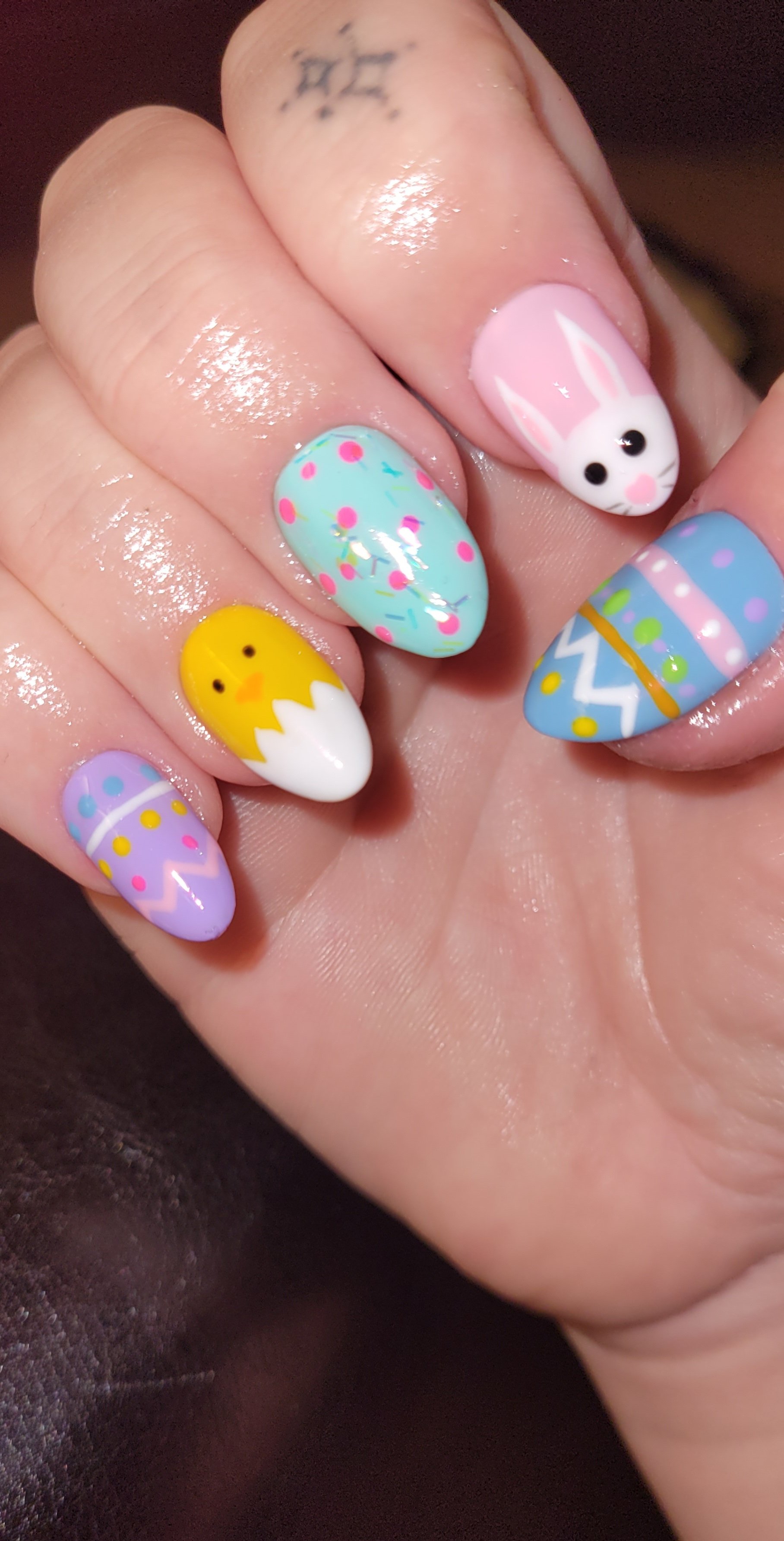 Easter nails 2025 (1).jpg